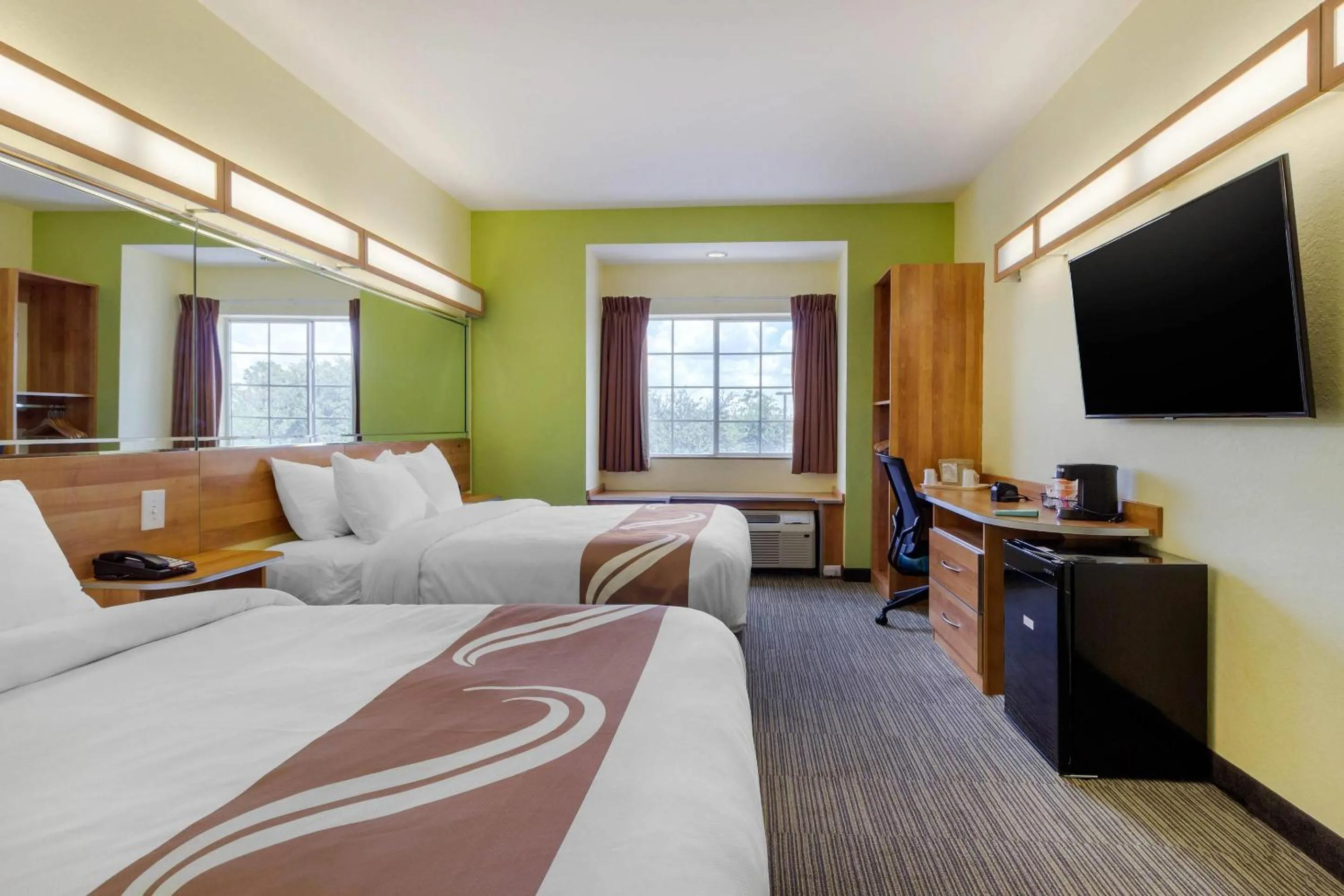 Bedroom, Bed in Quality Inn & Suites Lehigh Acres Fort Myers