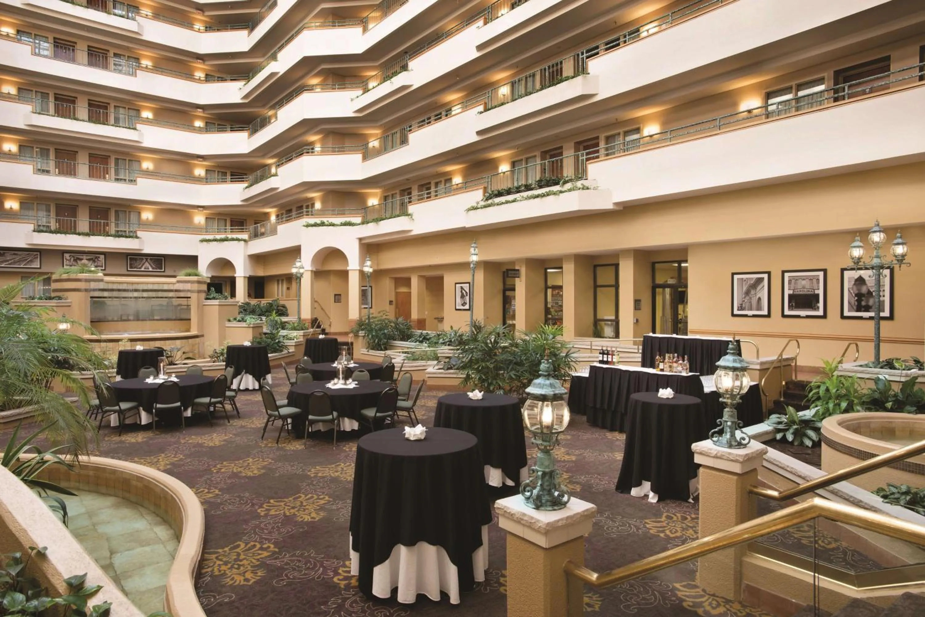 Lobby or reception in Embassy Suites by Hilton Greensboro Airport