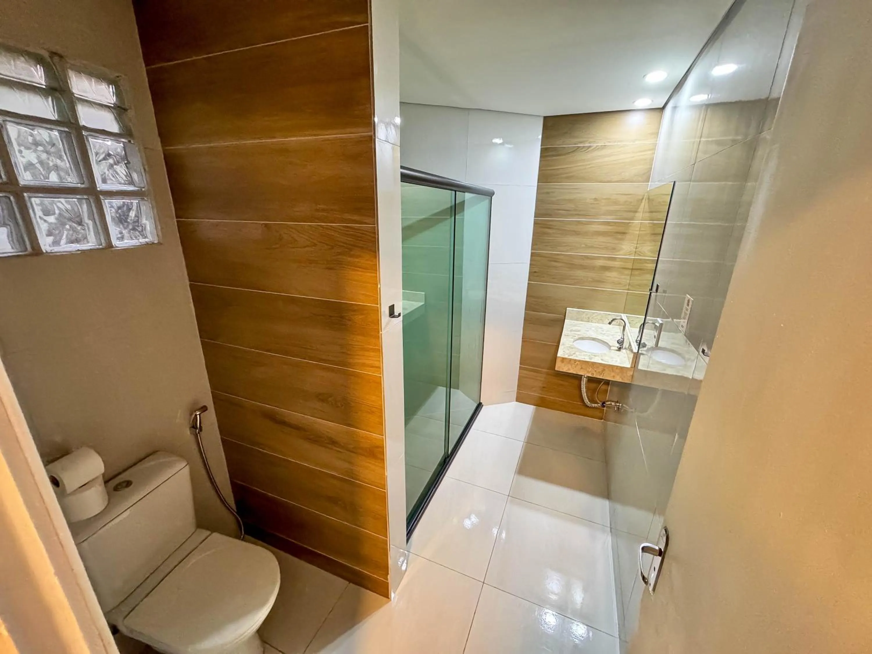 Bathroom in Hotel do Papai Noel