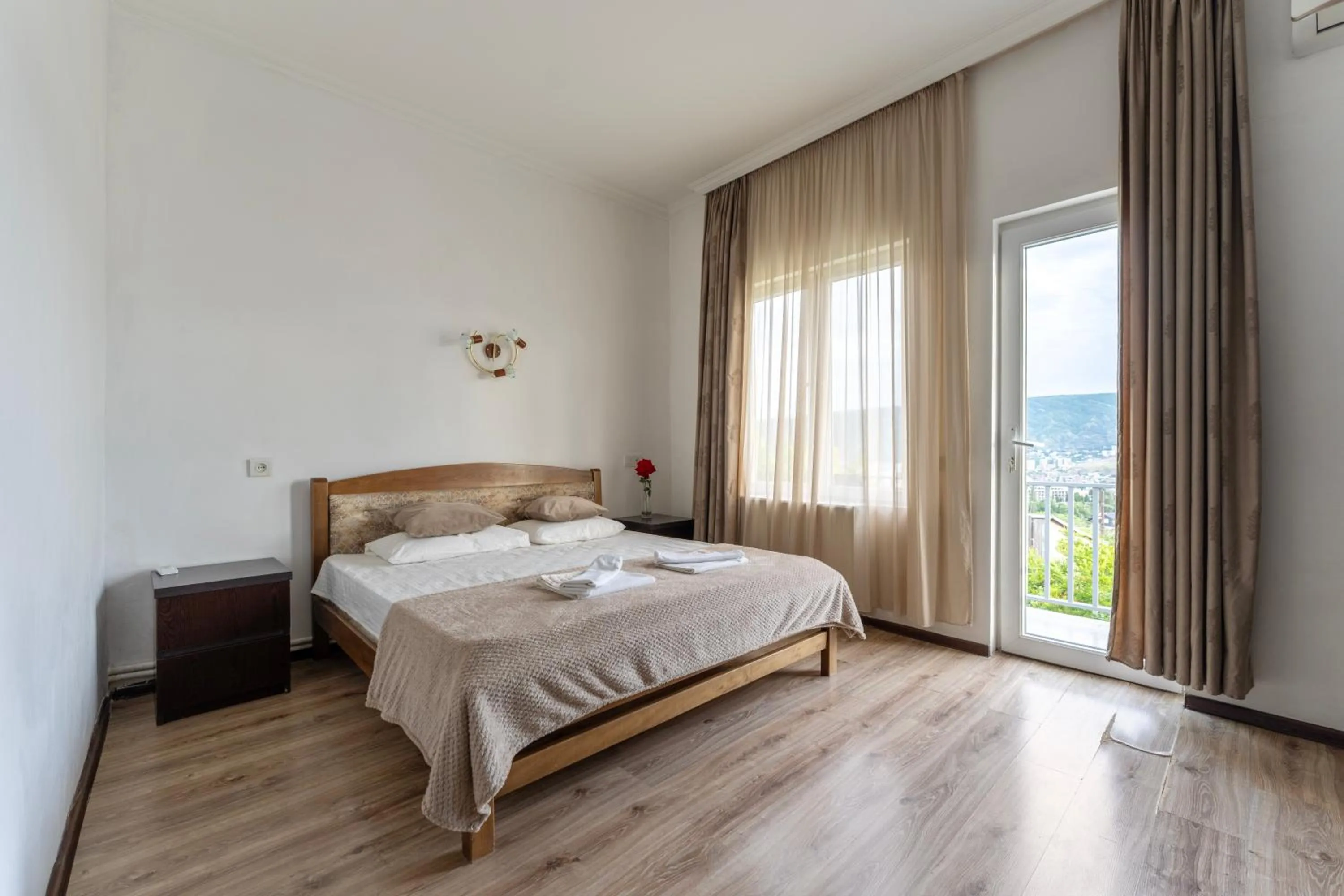 Bed in Upstairs Hotel Tbilisi