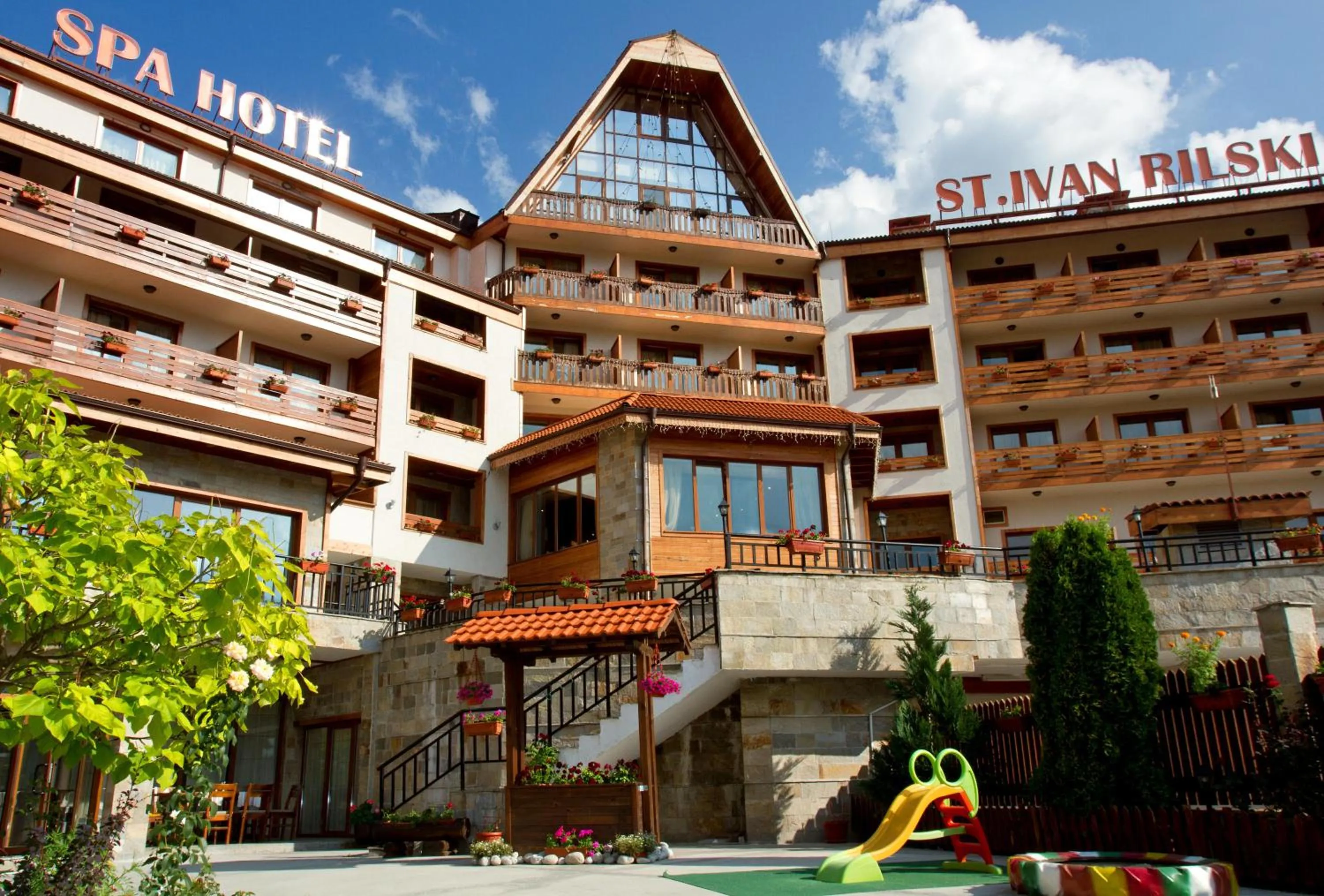 Facade/entrance in SPA Resort St Ivan Rilski - Halfboard & All Inclusive