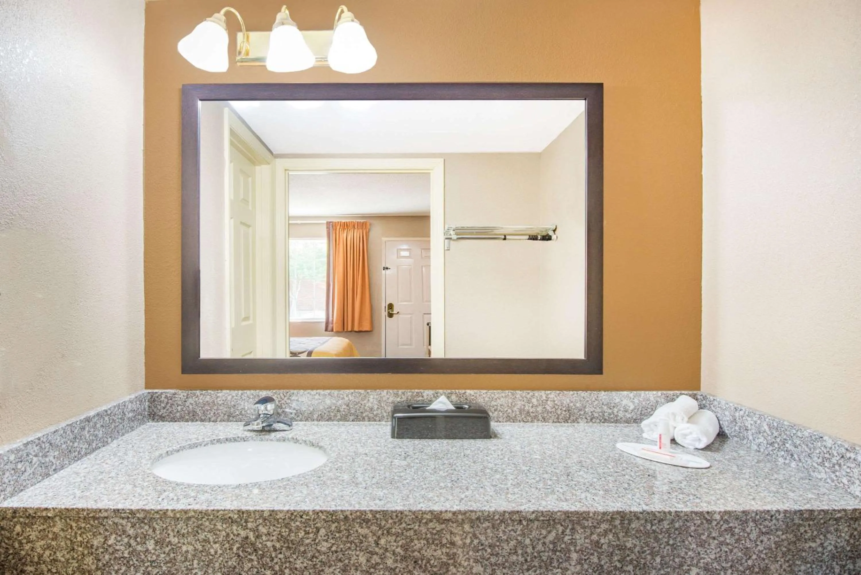 Bathroom in Super 8 by Wyndham Marysville