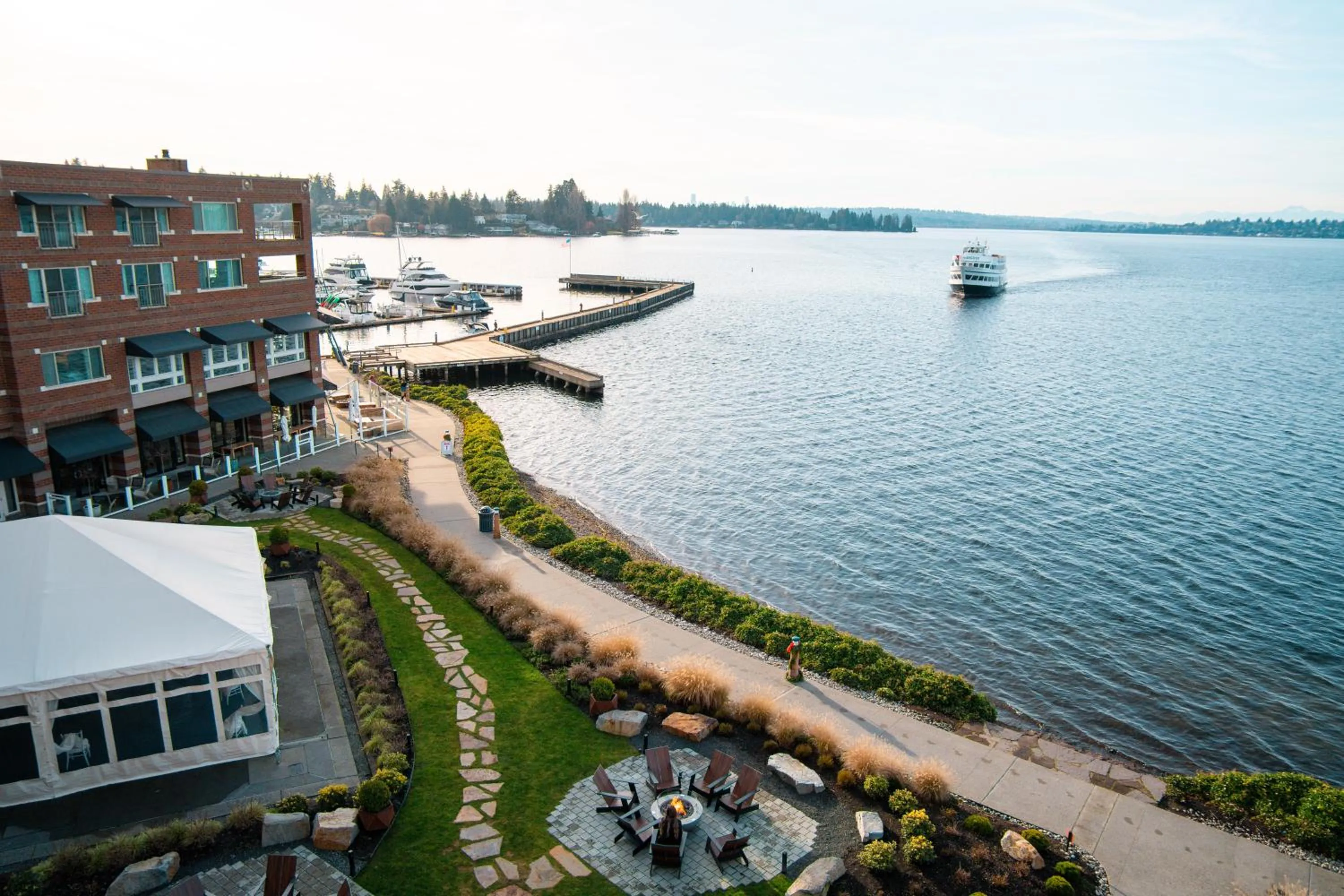 Lake view in The Woodmark Hotel & Still Spa on Lake Washington