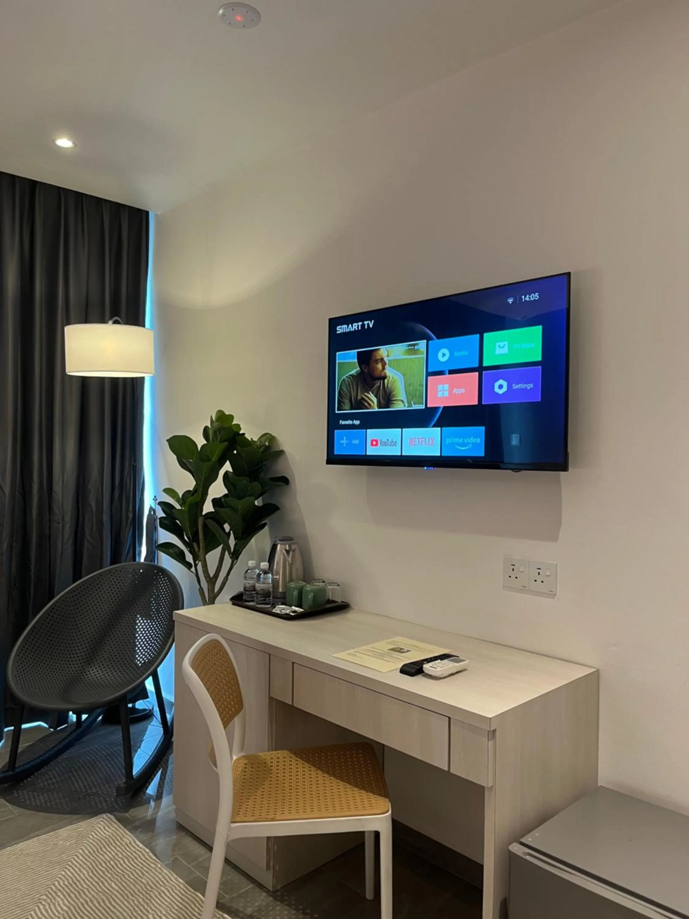 Seating area in White Lodge