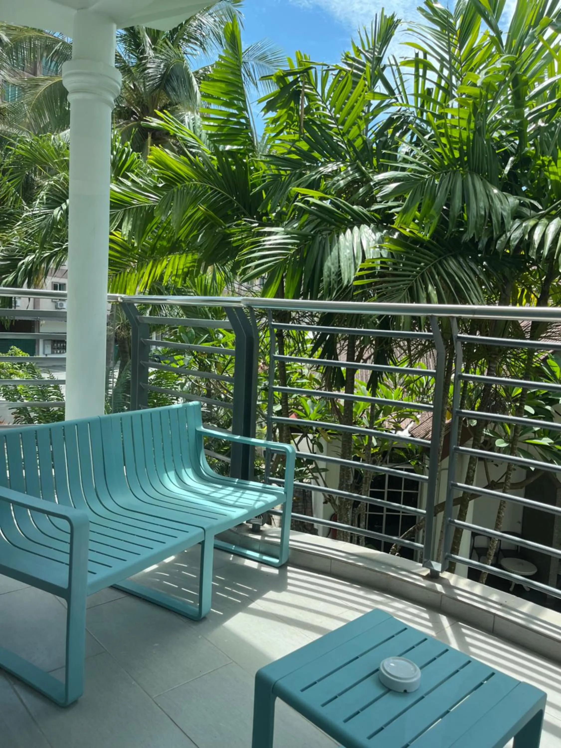 Balcony/Terrace in White Lodge