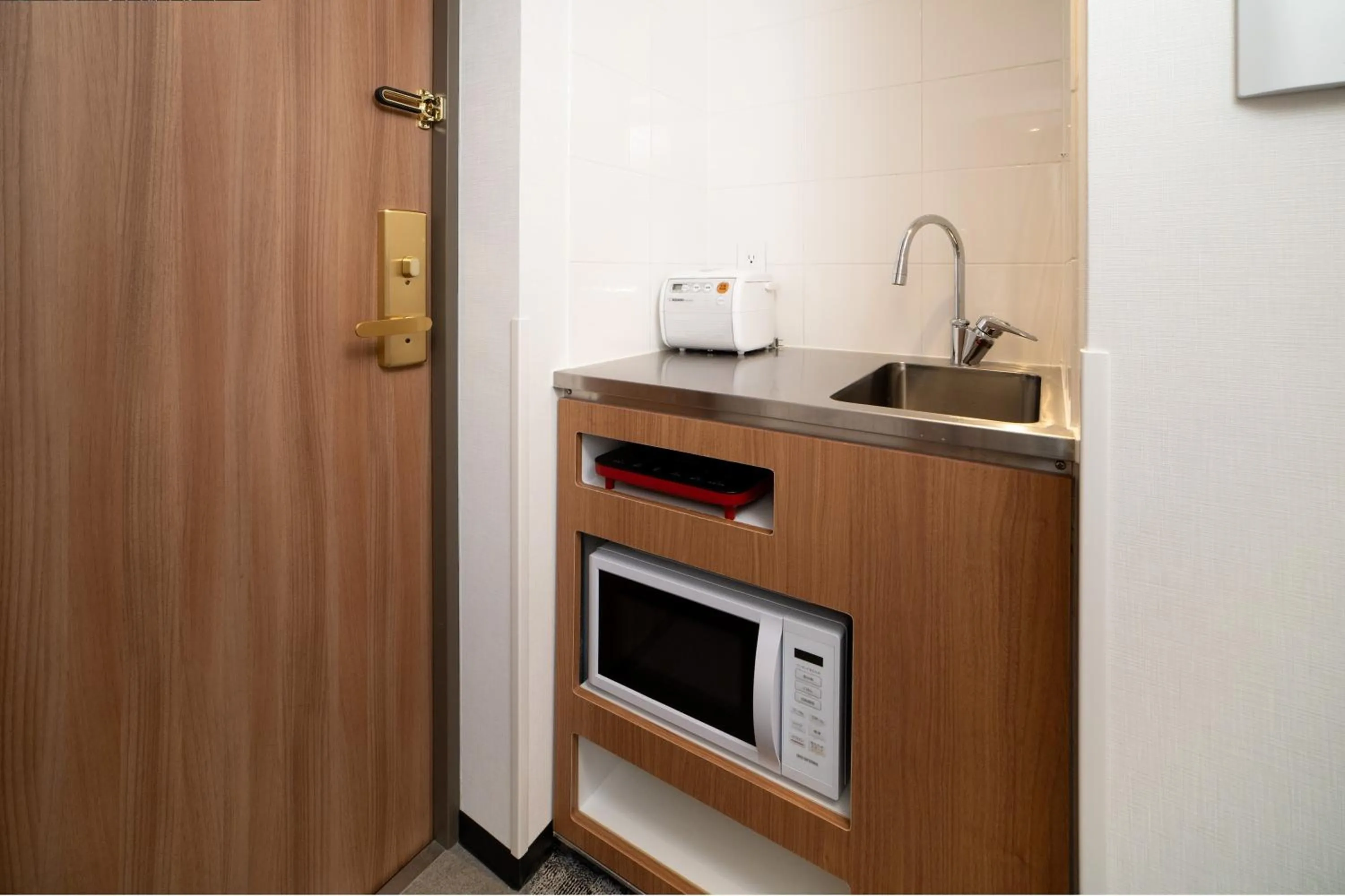 Kitchen or kitchenette in HOTEL MYSTAYS Fukuoka Tenjin Minami
