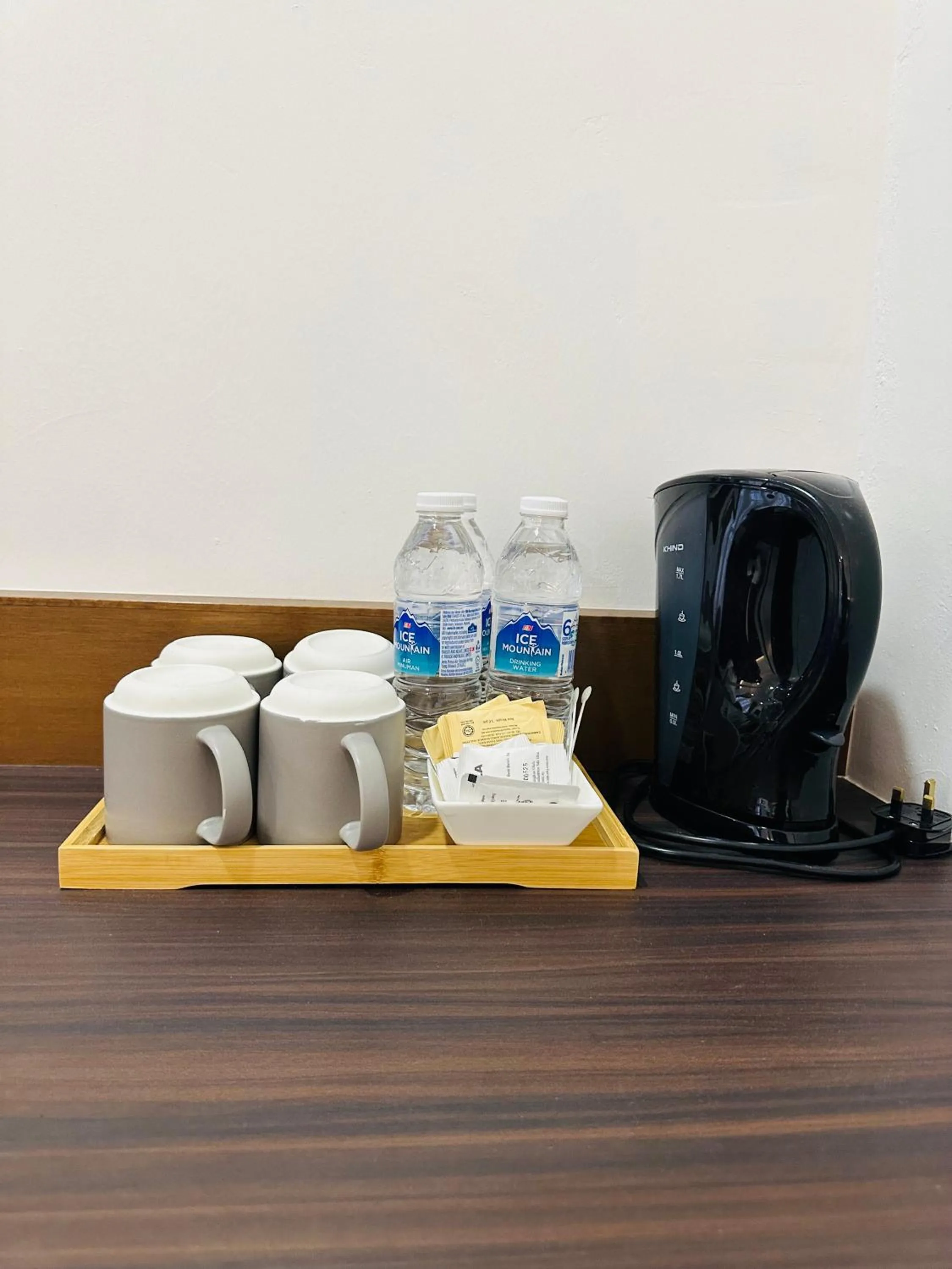 Coffee/tea facilities in Landcons Hotel & Resort