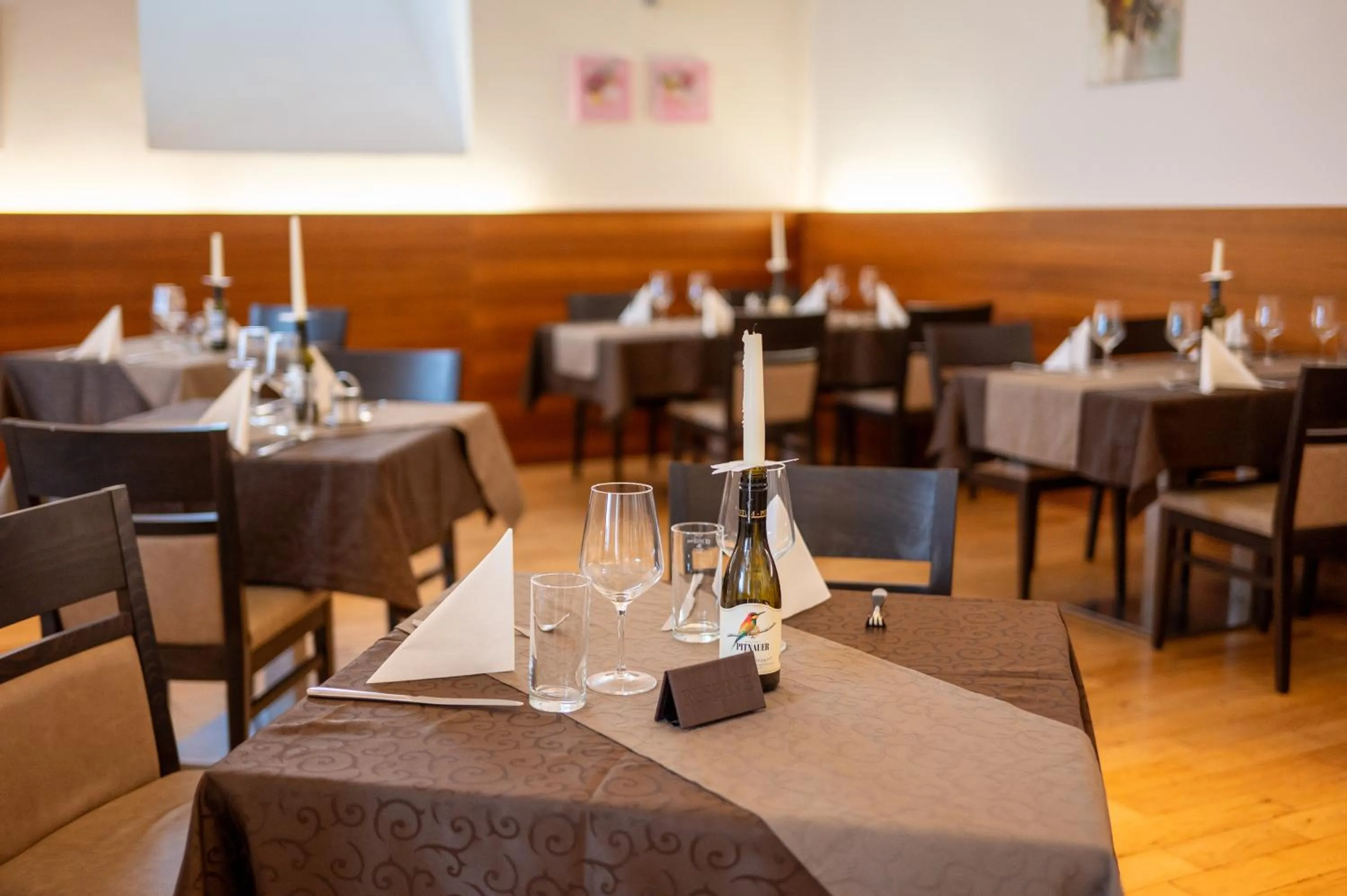 Restaurant/places to eat in Hotel Altes Kloster