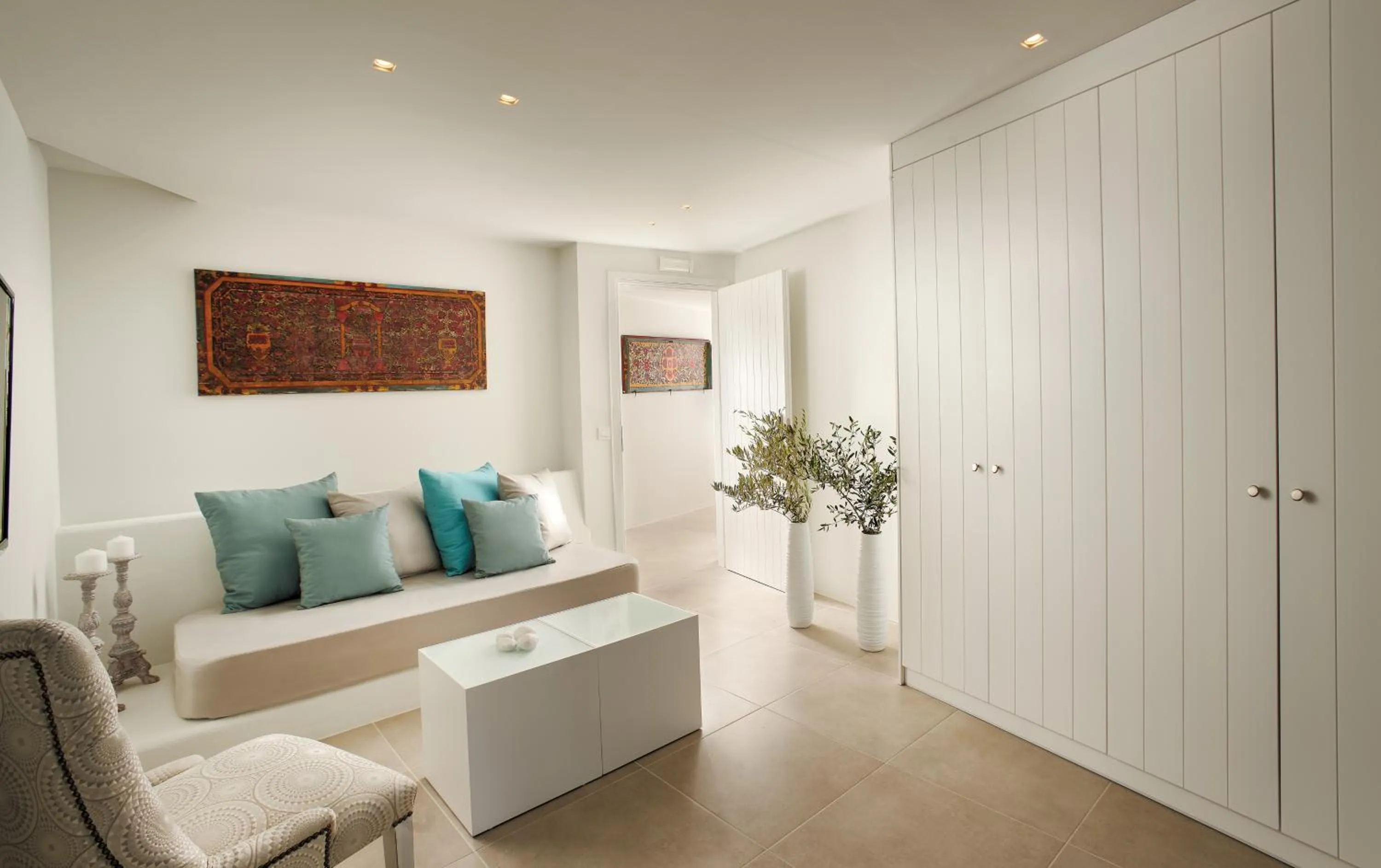 Seating area in Out Of The Blue Resort & Spa