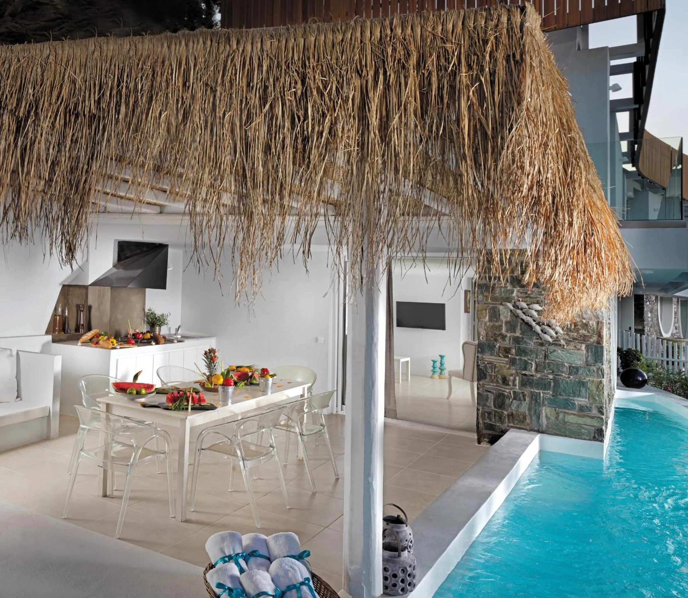 Dining area in Out Of The Blue Resort & Spa