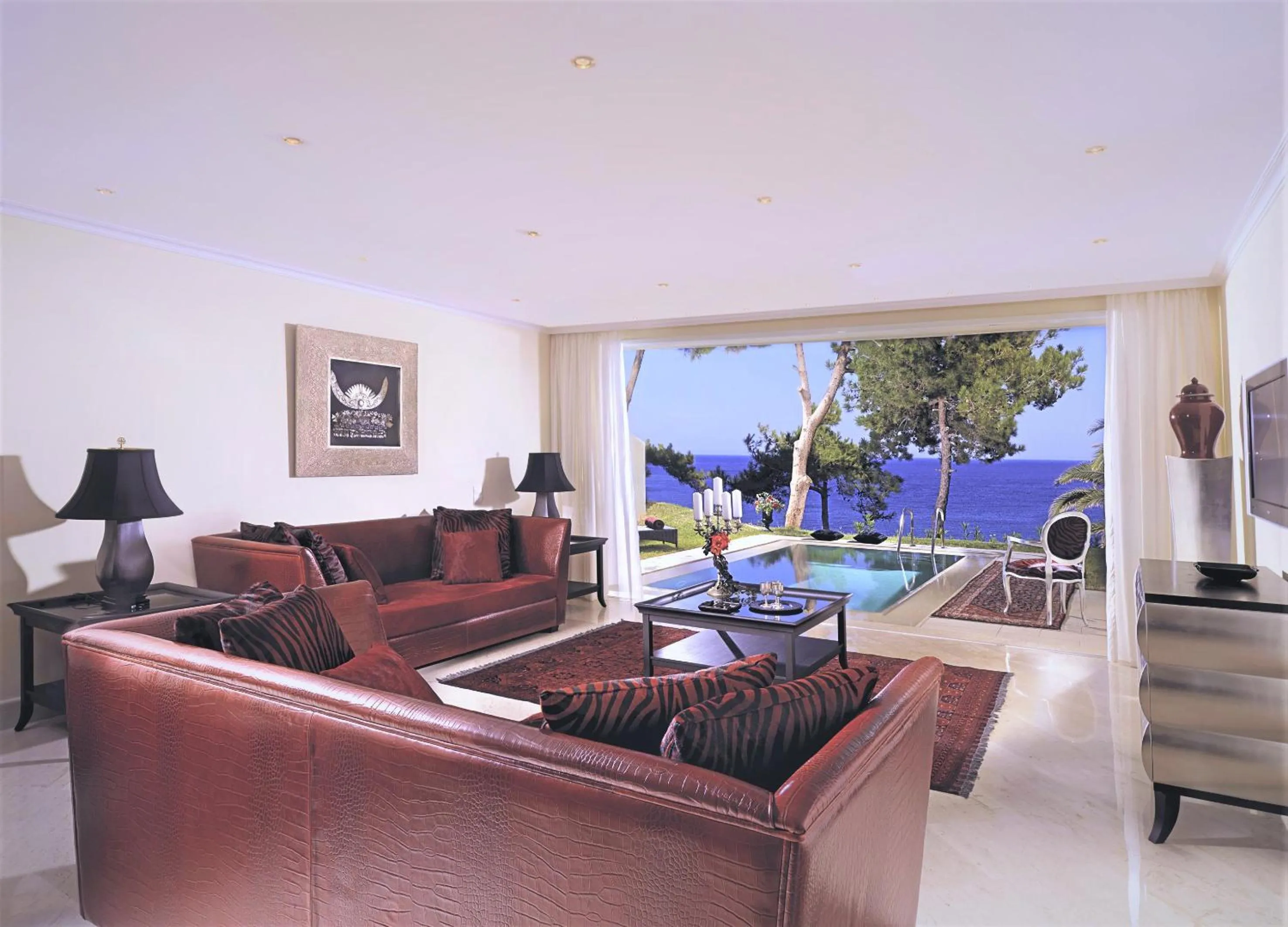 Living room in Out Of The Blue Resort & Spa