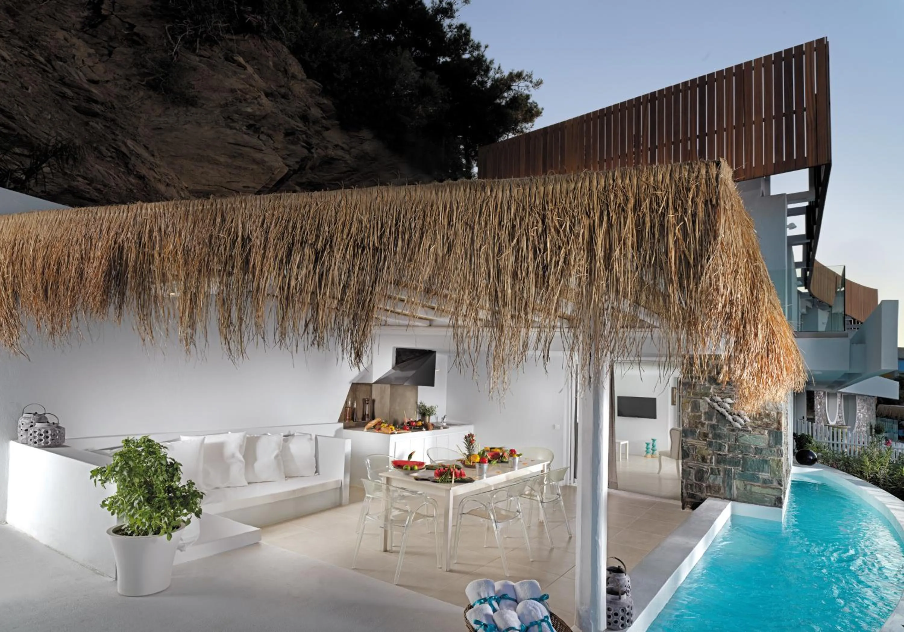 Living room in Out Of The Blue Resort & Spa