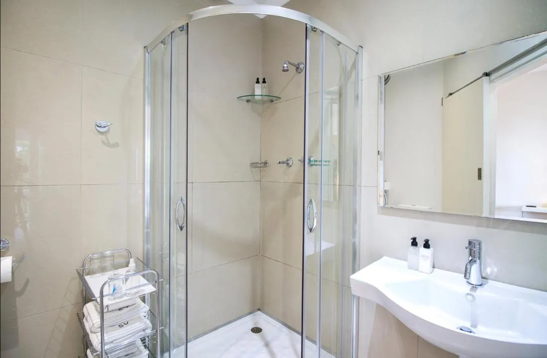 Shower in South Villa Guesthouse&Garden