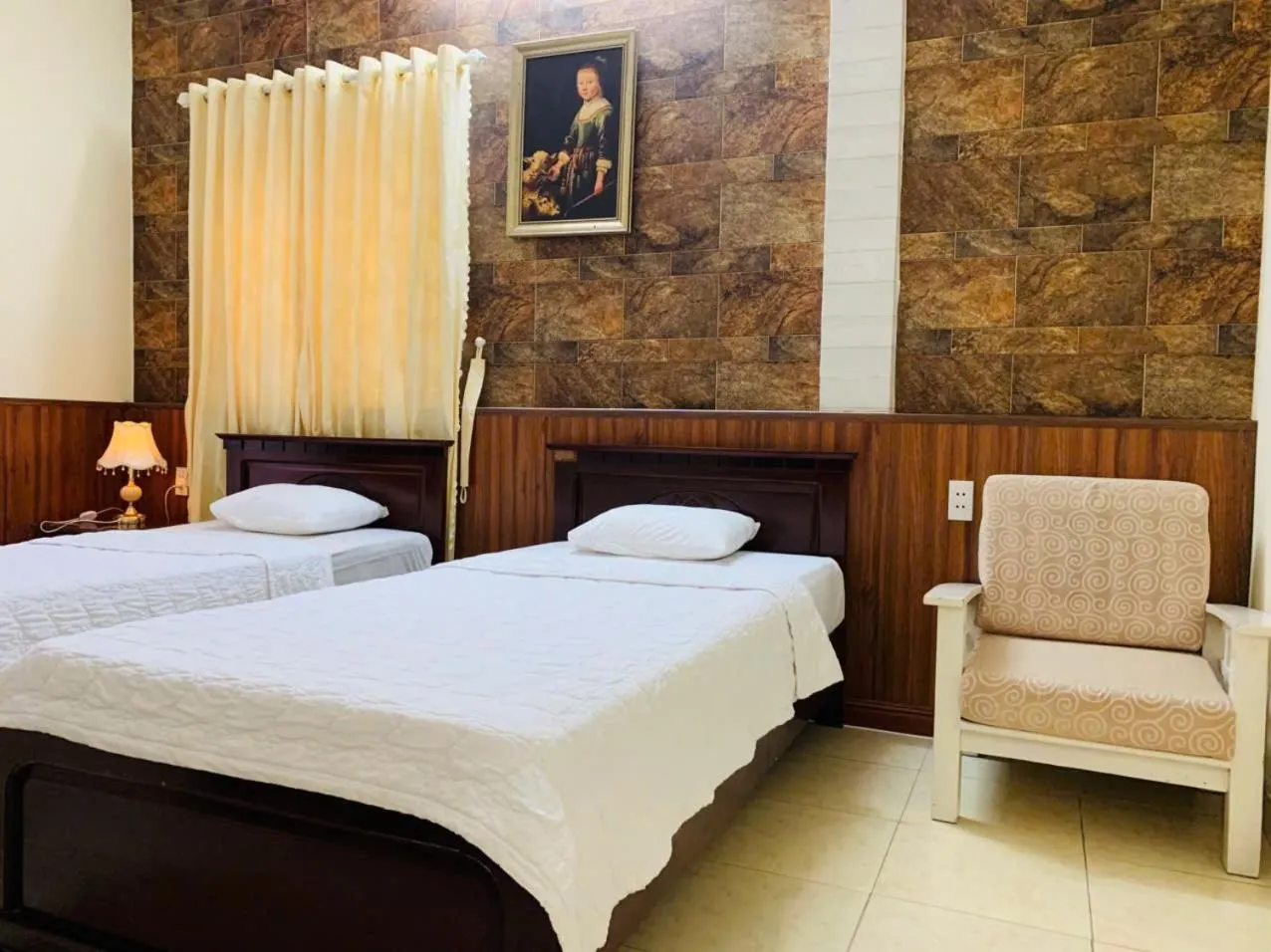 Bed in Lam Son Hotel