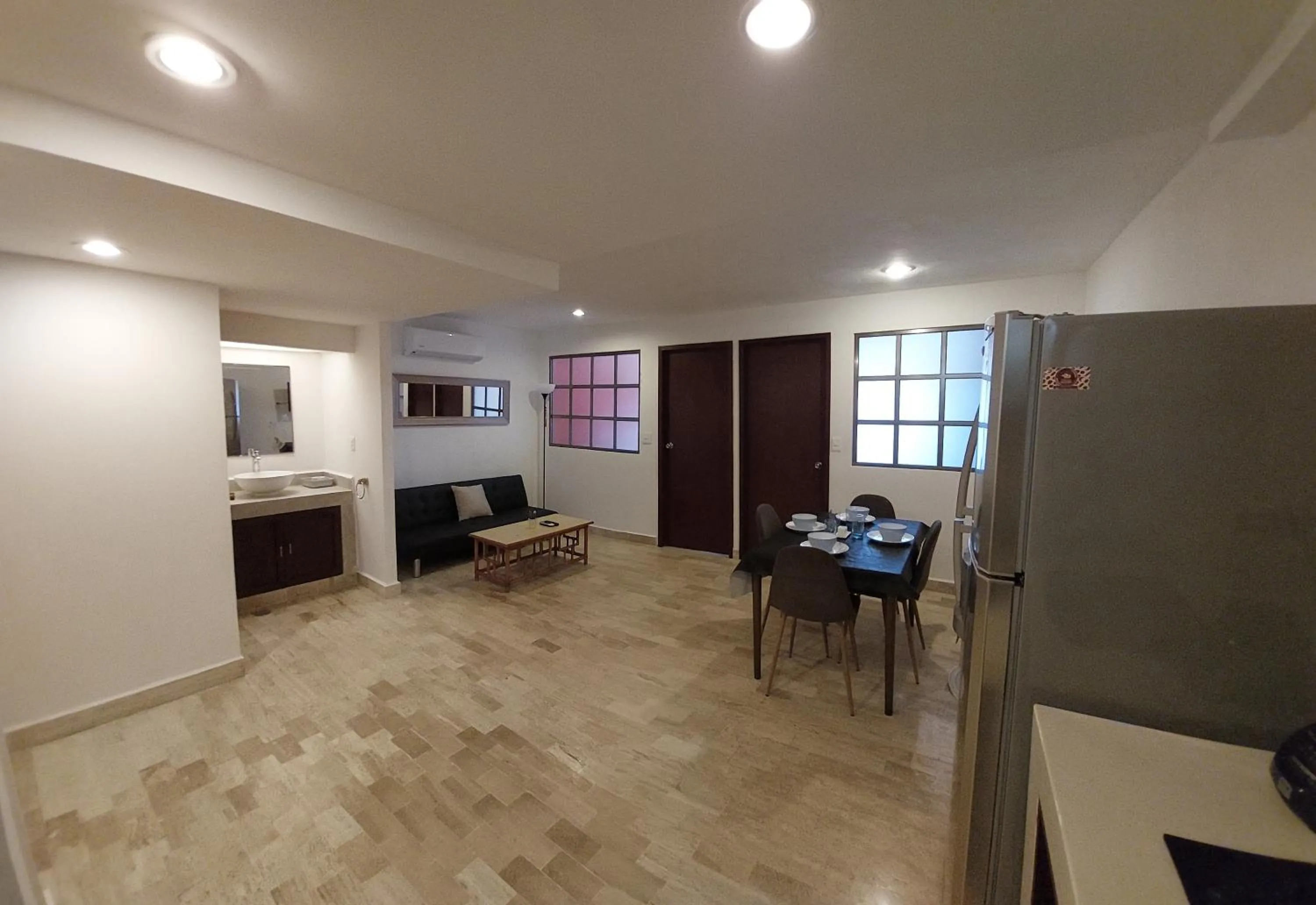 Kitchen or kitchenette in Cancún Suites Apartments - Hotel Zone