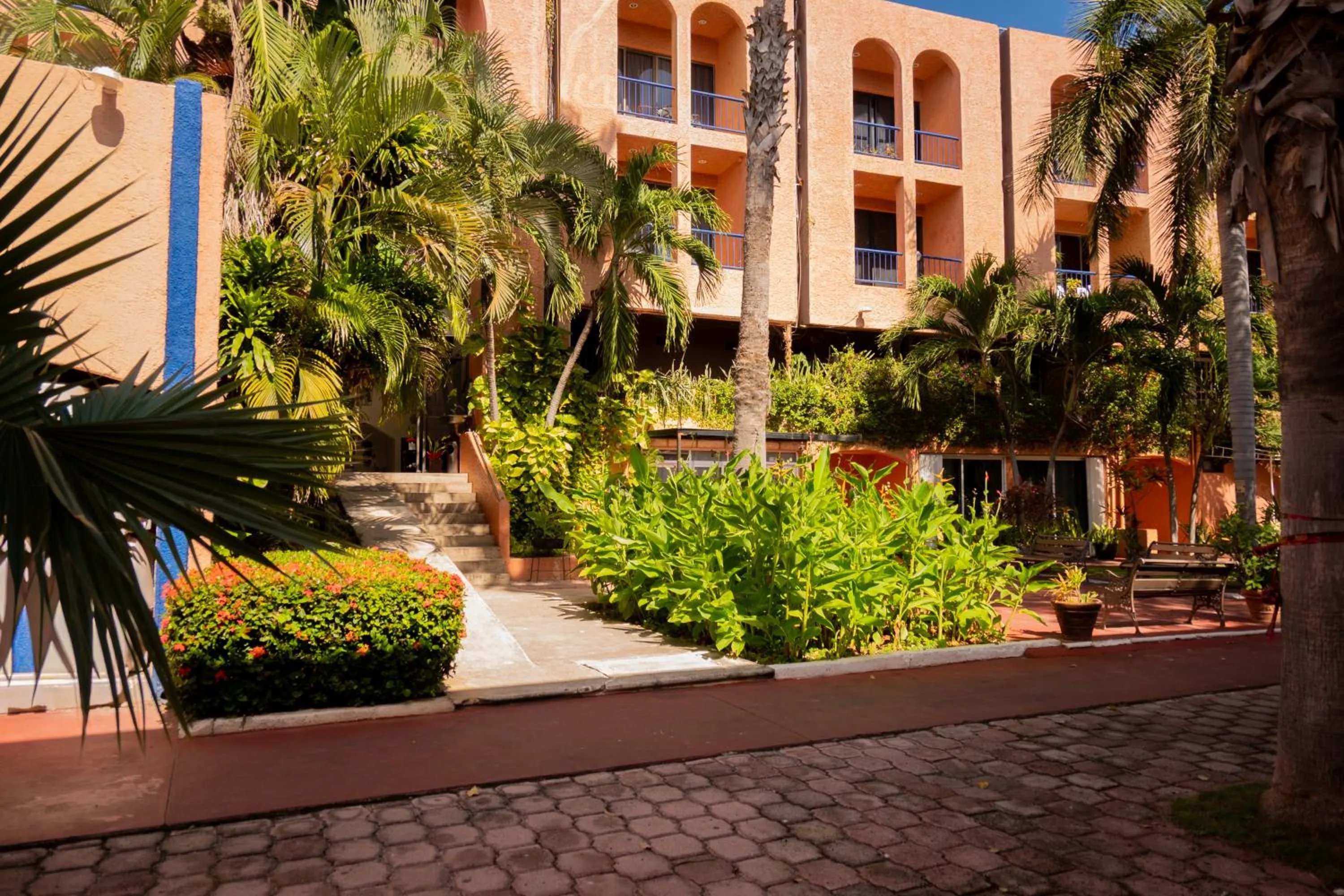 Garden view in Cancún Suites Apartments - Hotel Zone