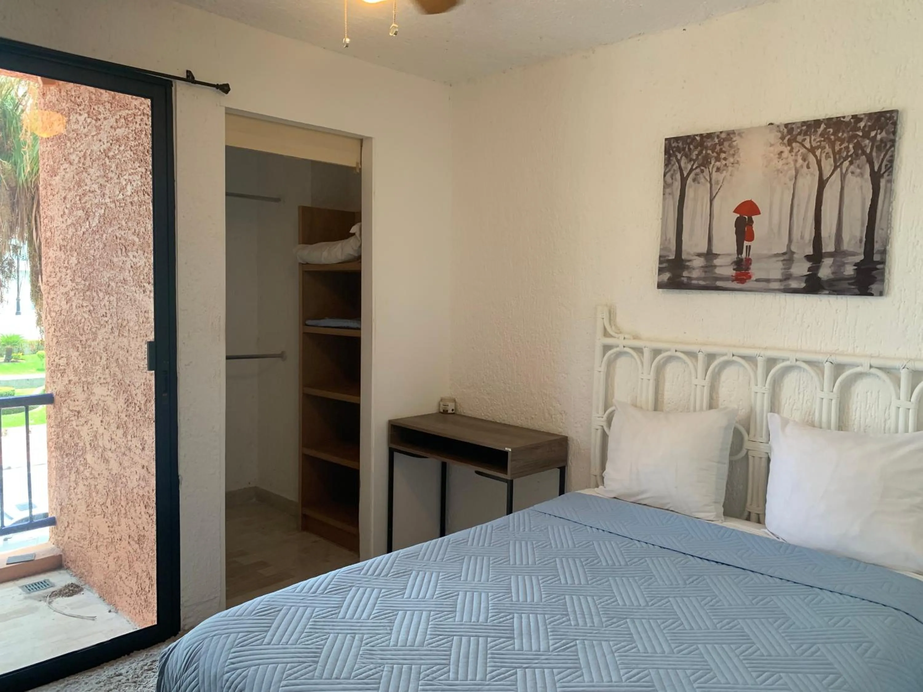 Bedroom, Bed in Cancún Suites Apartments - Hotel Zone