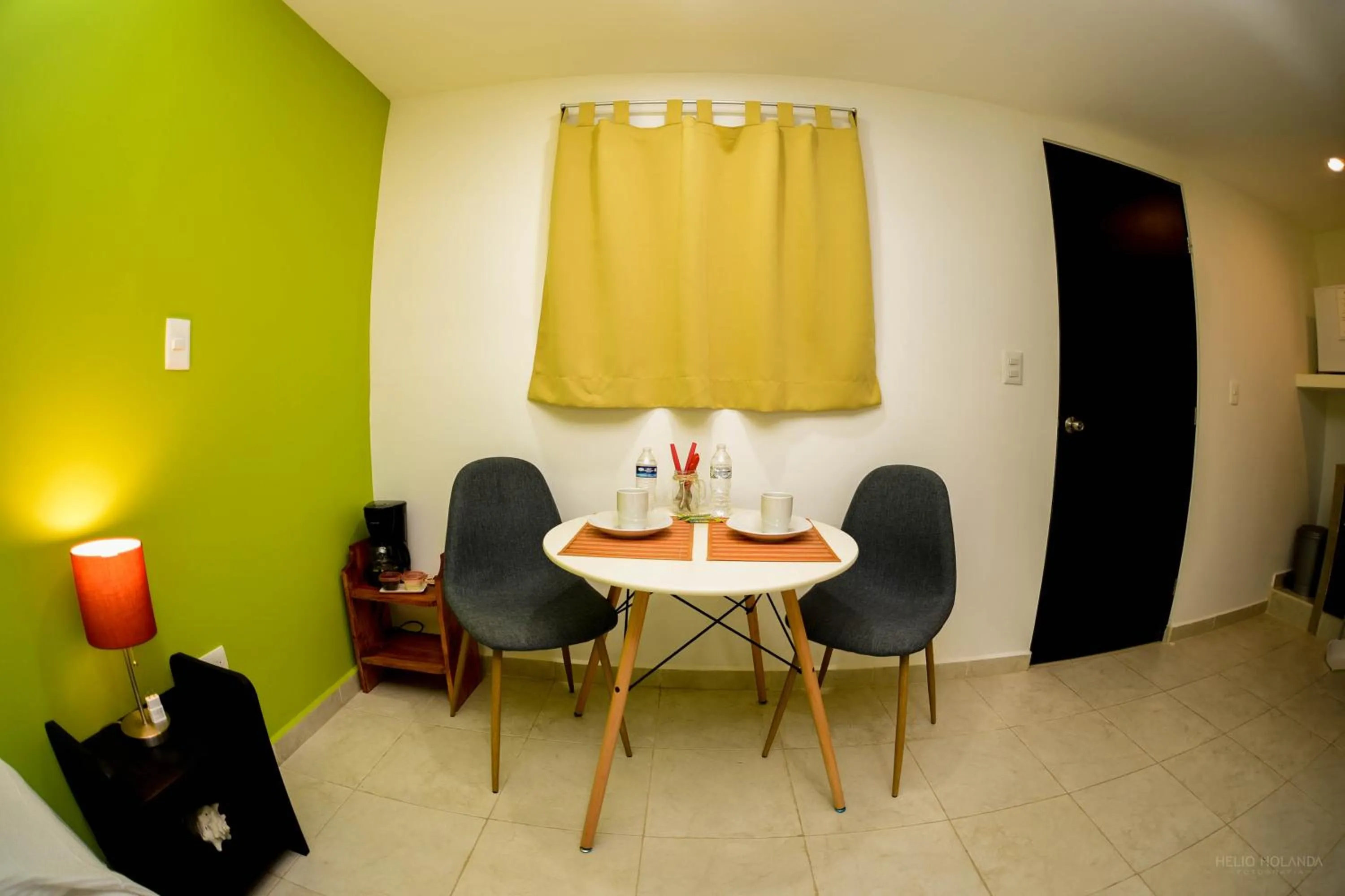 Dining area in Cancún Suites Apartments - Hotel Zone
