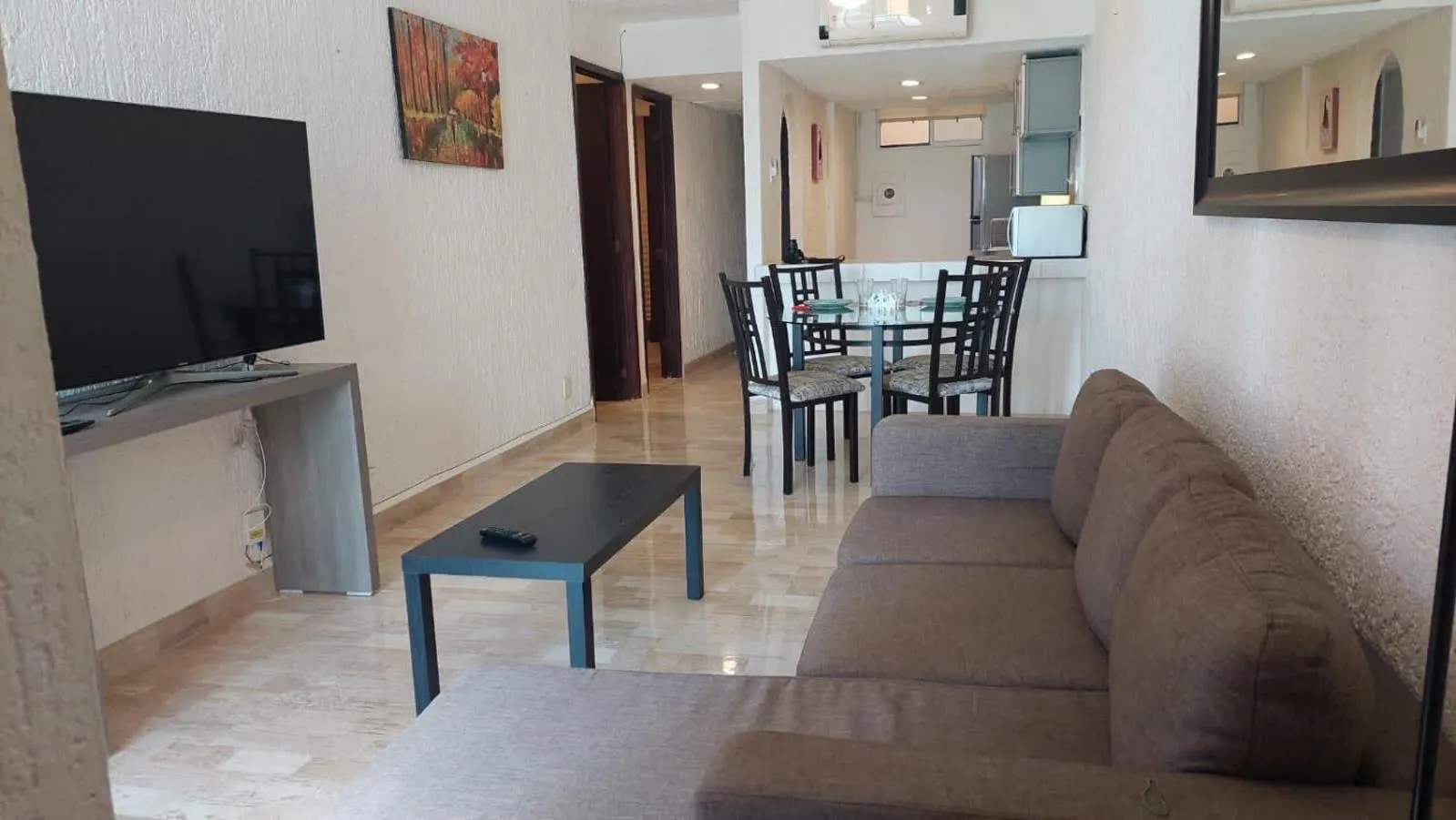 Living room in Cancún Suites Apartments - Hotel Zone