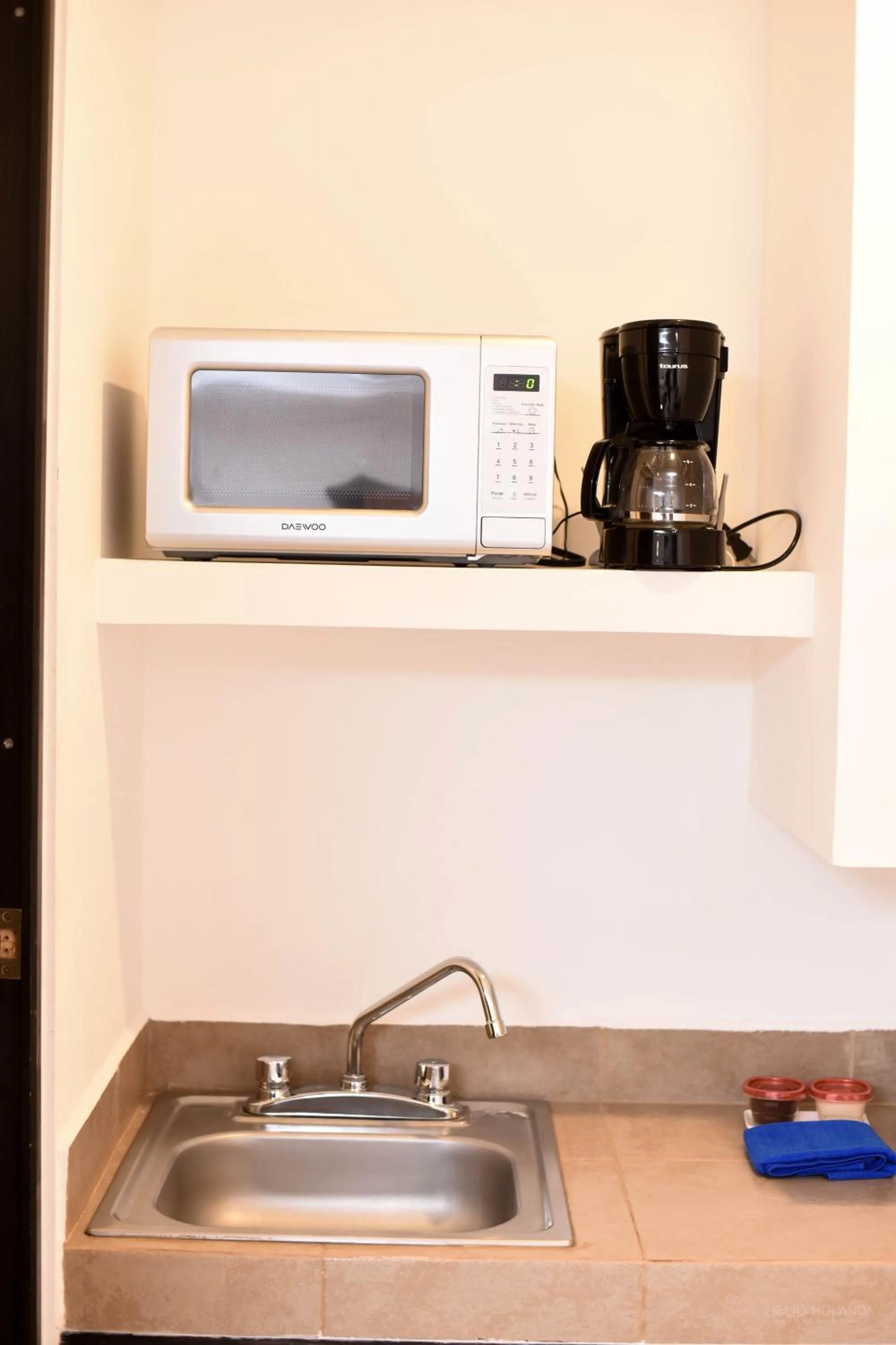Coffee/tea facilities in Cancún Suites Apartments - Hotel Zone