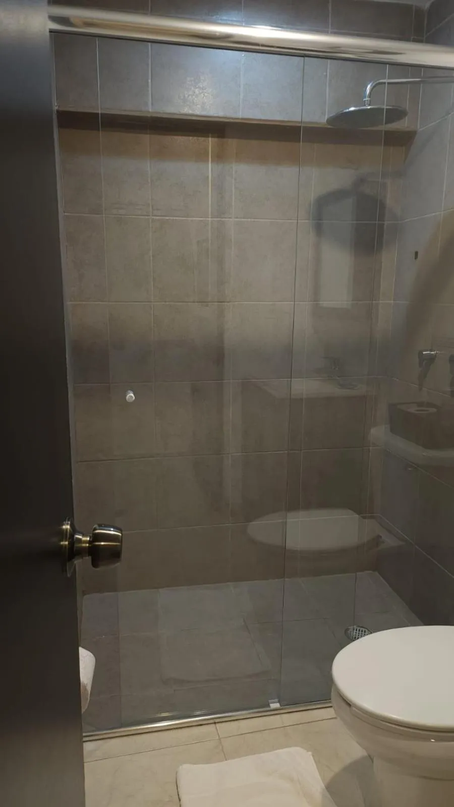 Shower in Cancún Suites Apartments - Hotel Zone