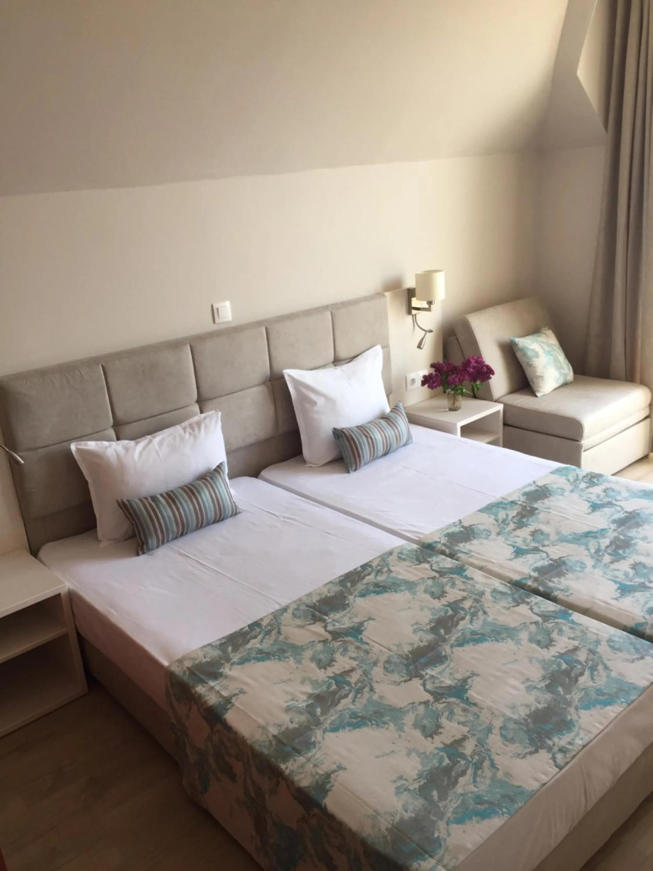 Bedroom, Bed in Helios Hotel