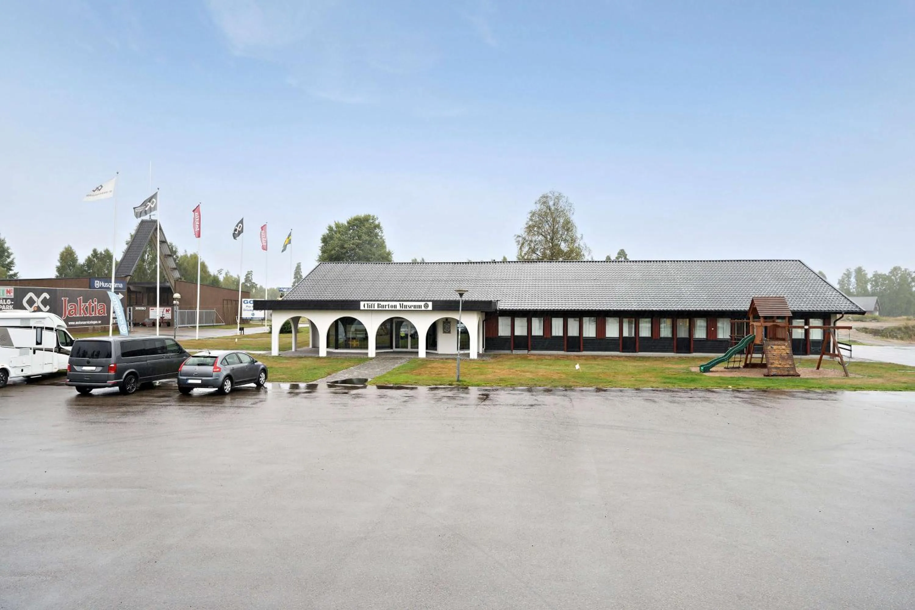 Property building in Sure Hotel by Best Western Lagan