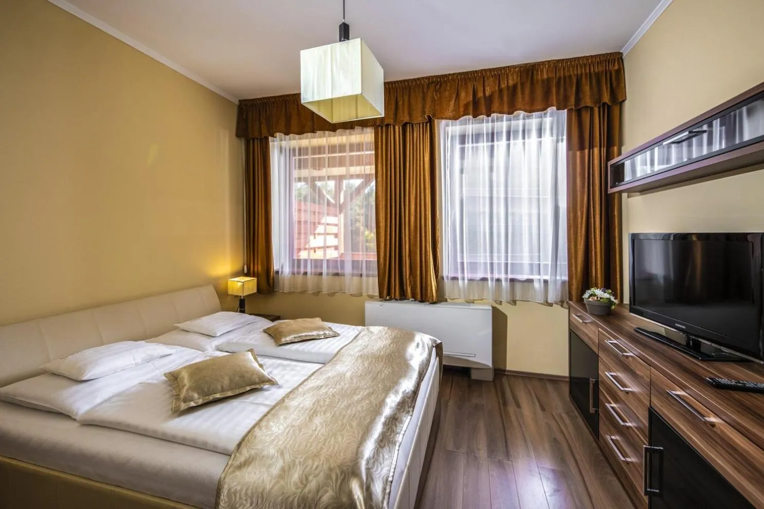 Bed in Erdőspuszta Club Hotel