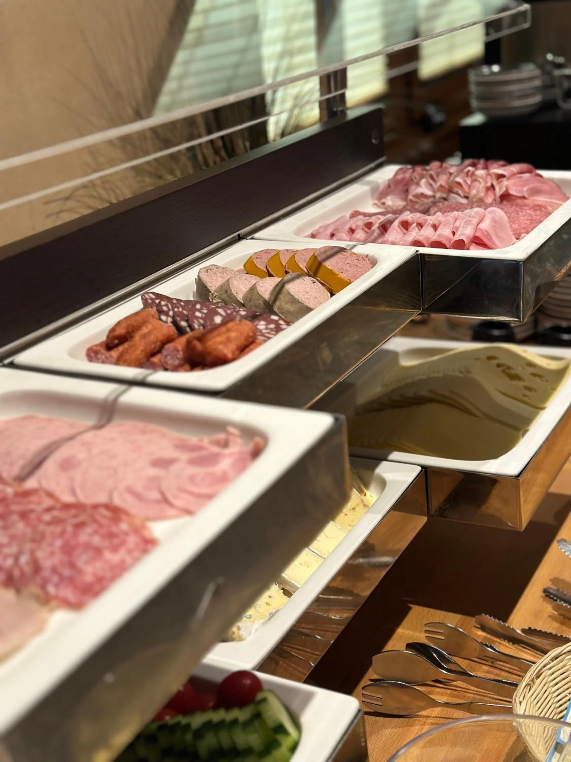 Buffet breakfast in Bacharacher Hof