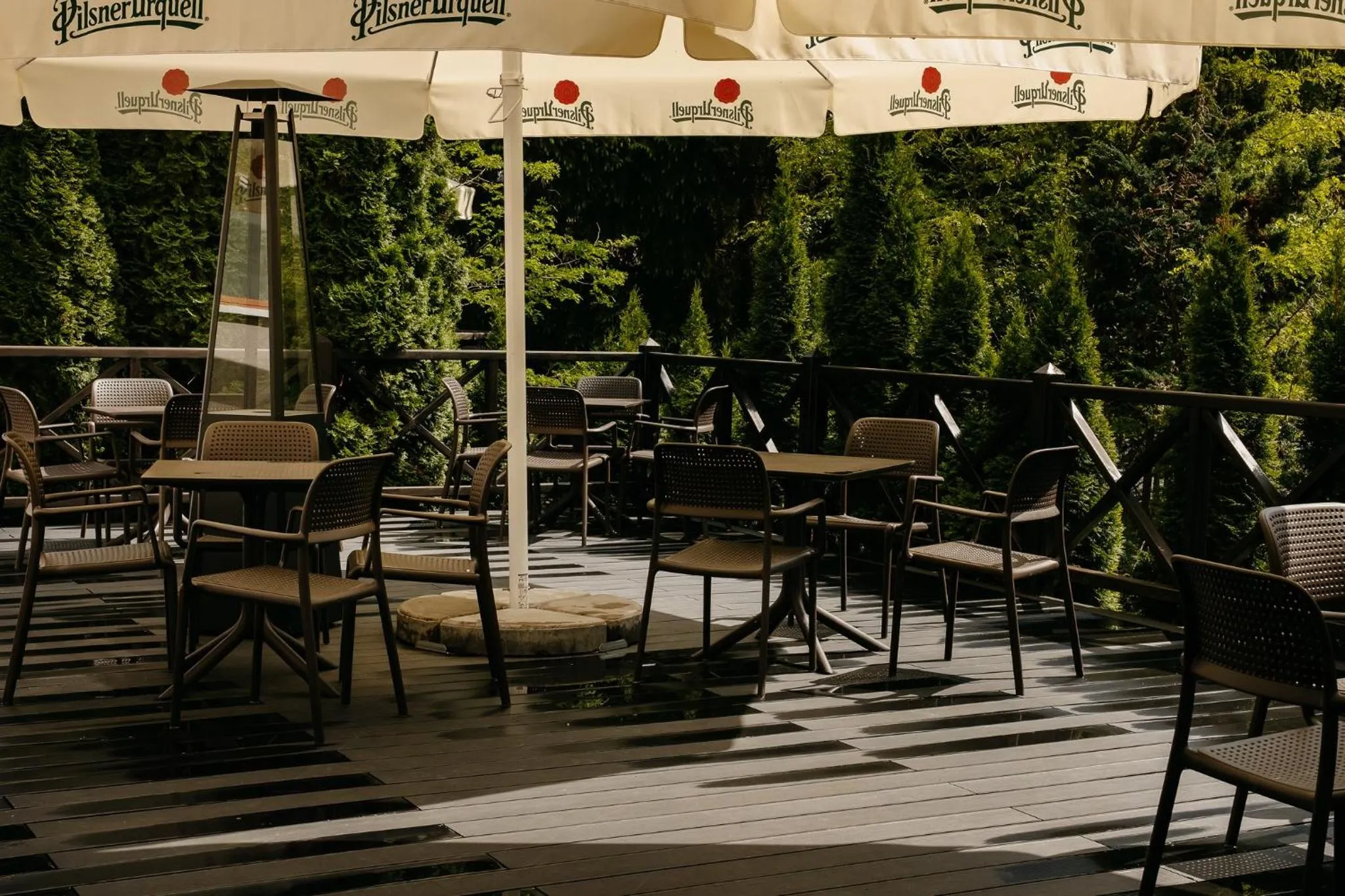 Restaurant/places to eat in Hotel Uroczysko