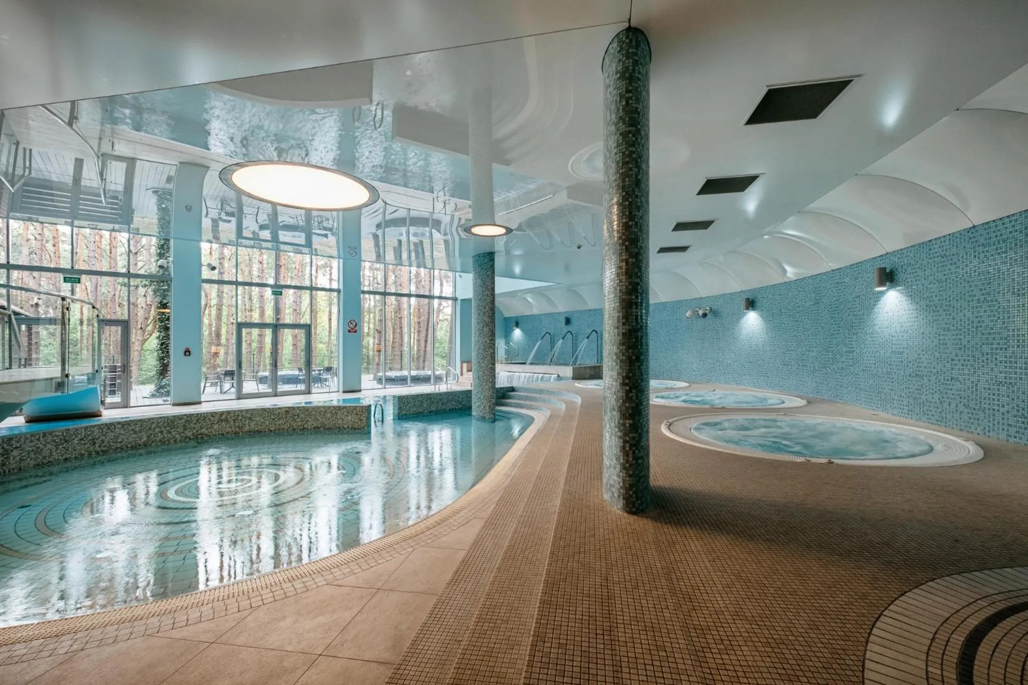 Swimming pool in Hotel Uroczysko