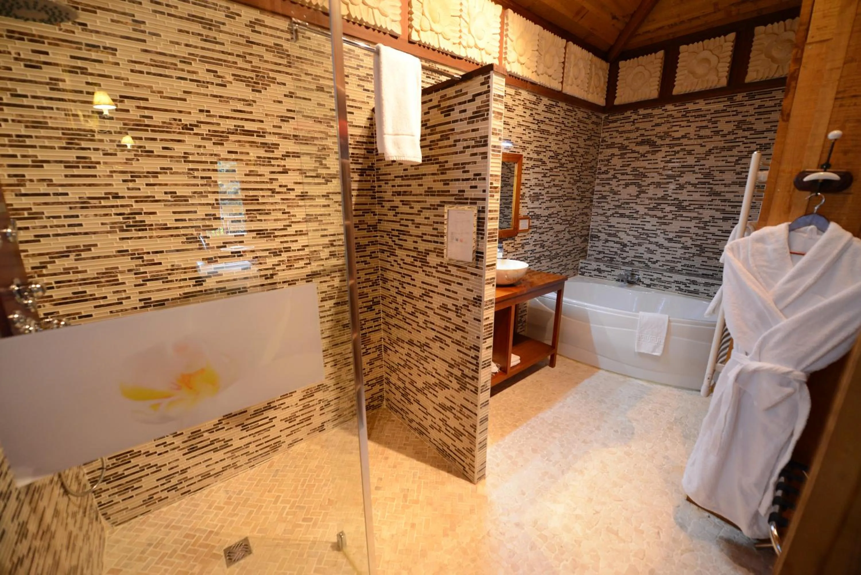 Bathroom in Chateau Du Boisniard