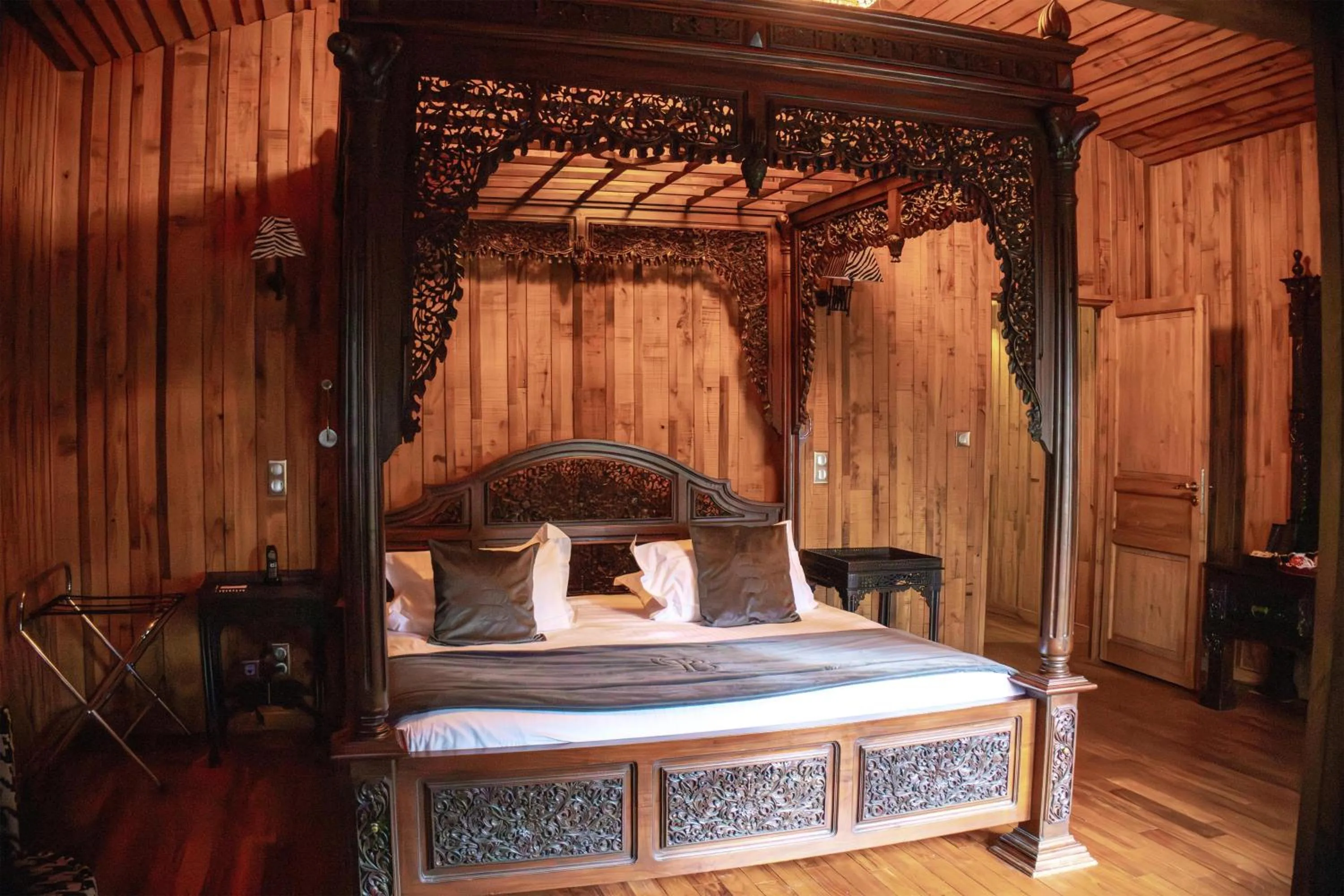 Photo of the whole room, Bed in Domaine du Boisniard