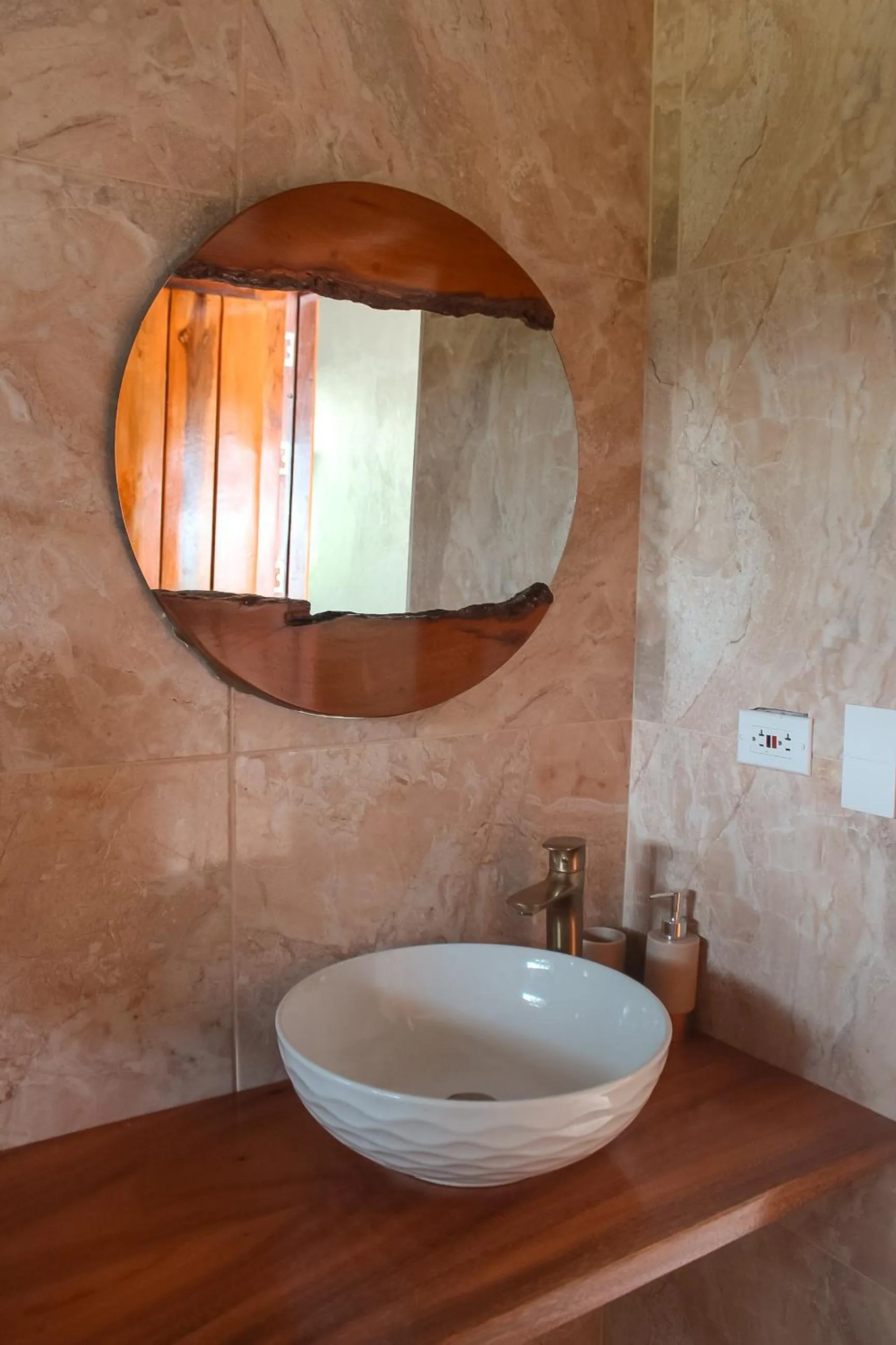 Bathroom in Portales del Tayrona Garden Hotel