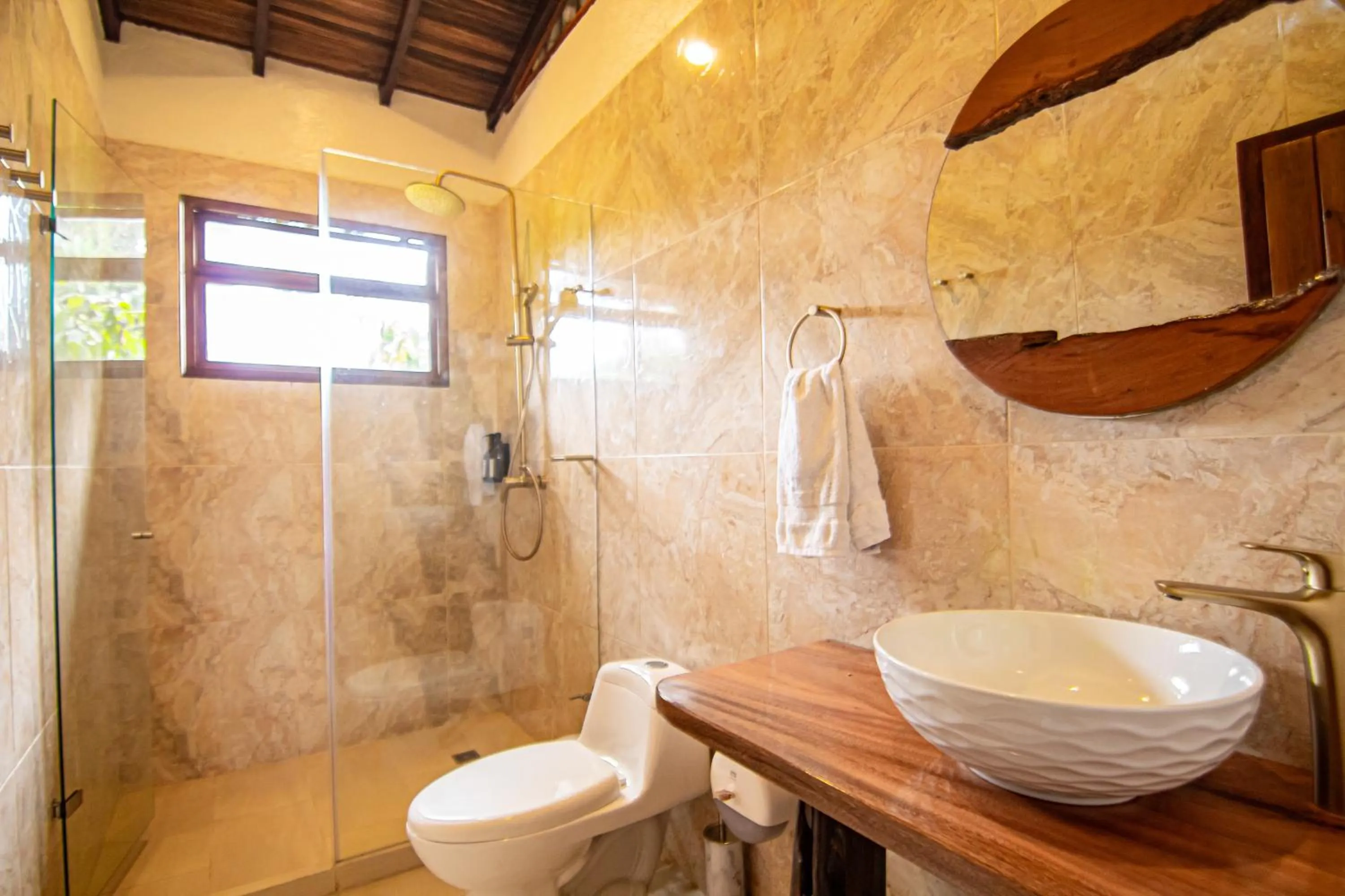 Bathroom in Portales del Tayrona Garden Hotel