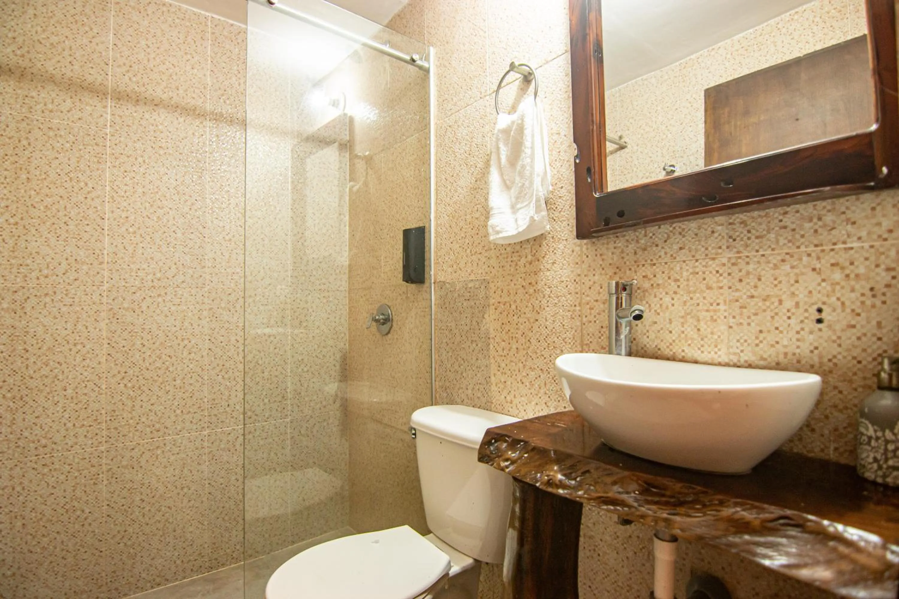 Bathroom in Portales del Tayrona Garden Hotel