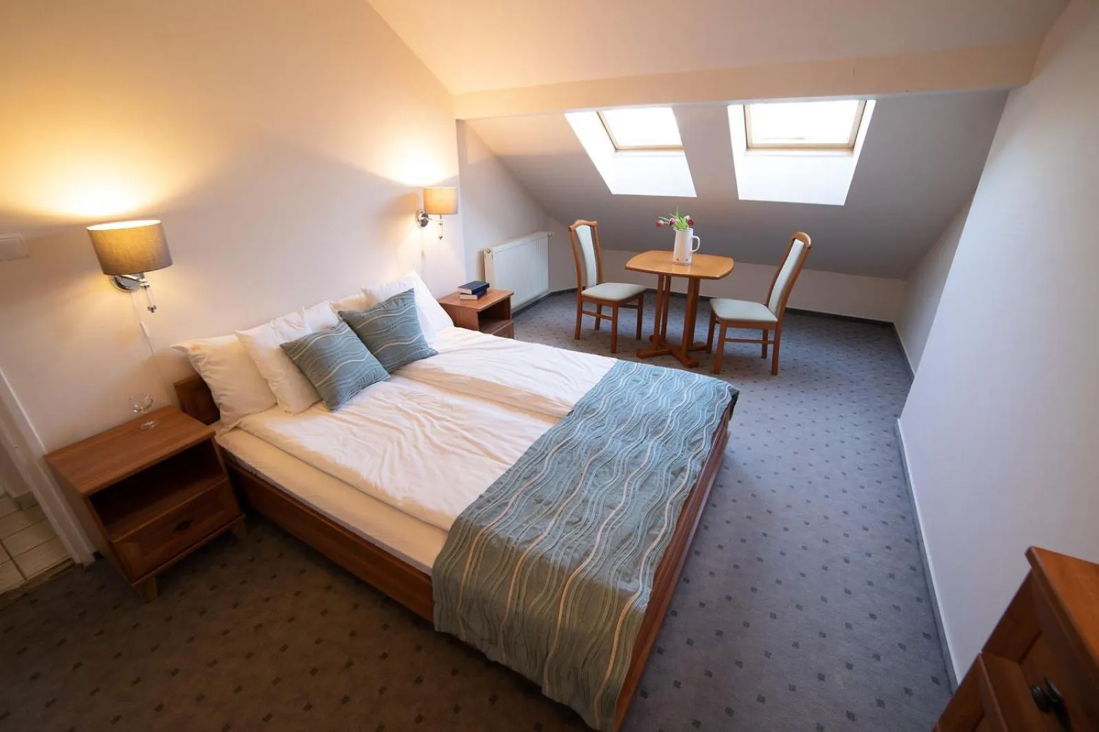 Bed in Zsanett Hotel