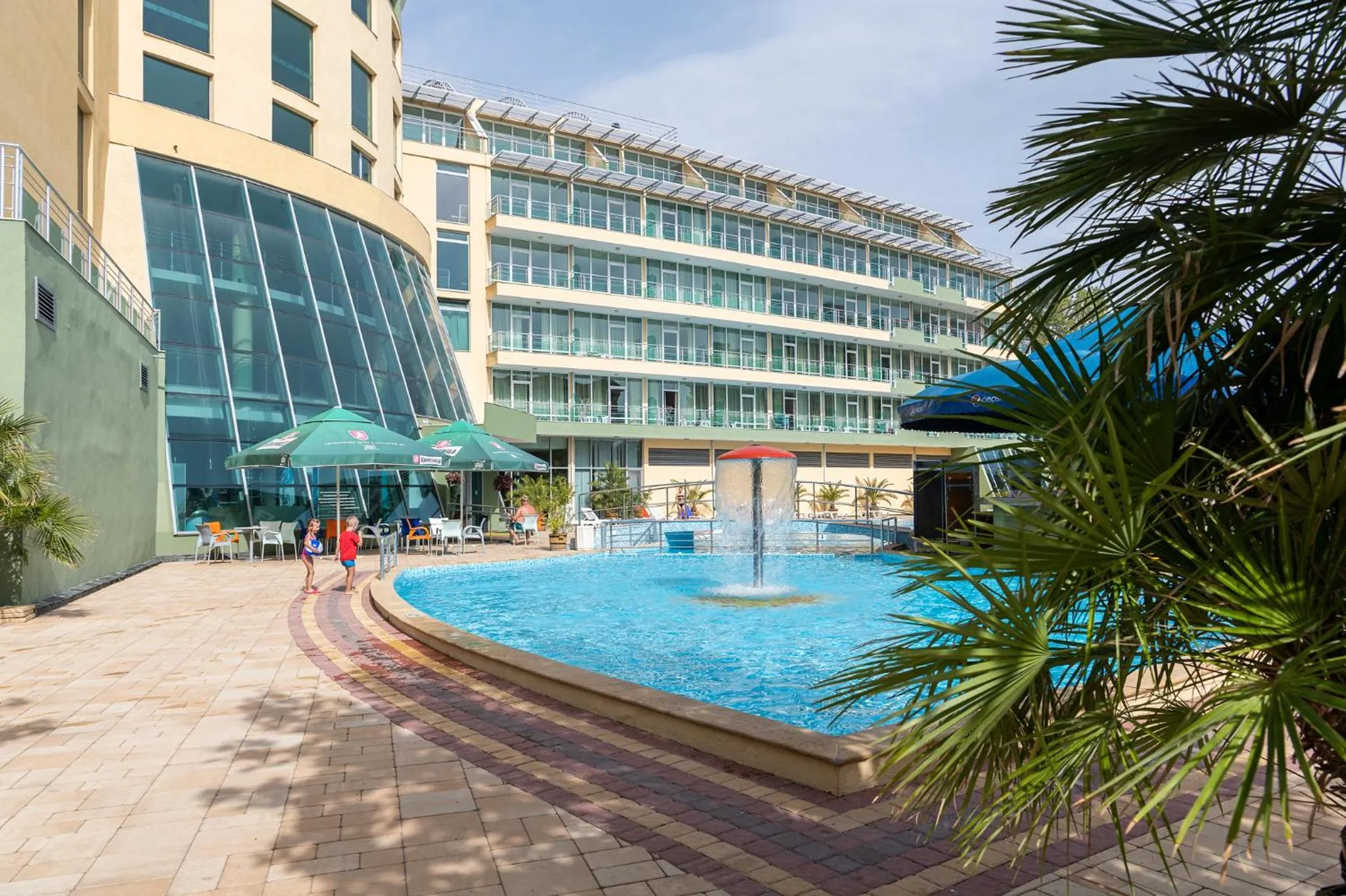 Facade/entrance in Ivana Palace Hotel - Free Parking