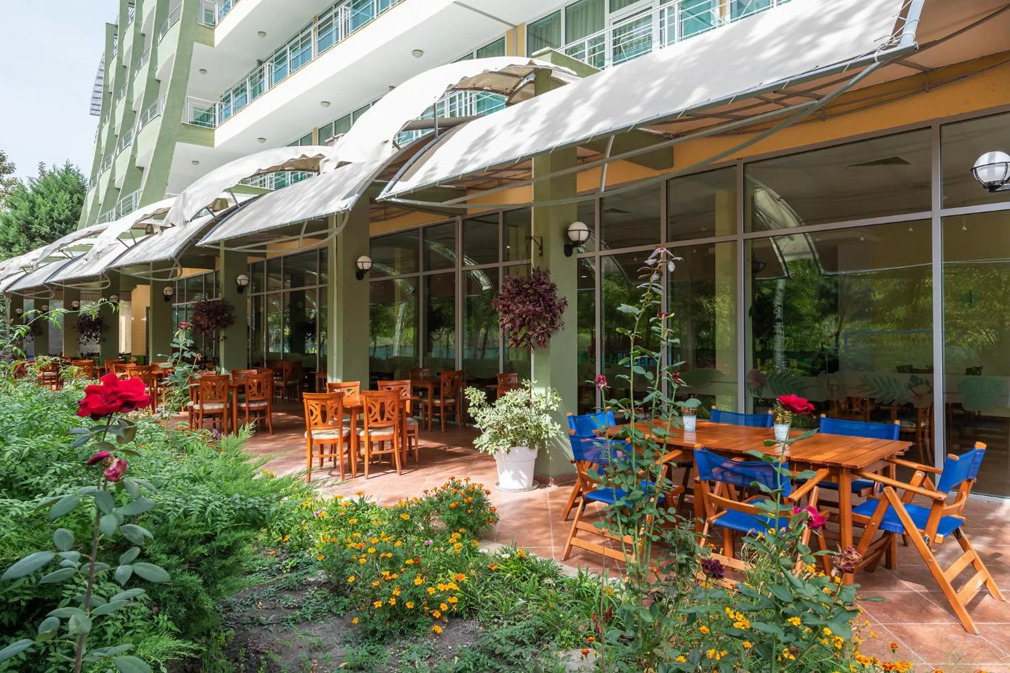 Ivana Palace Hotel - Free Parking