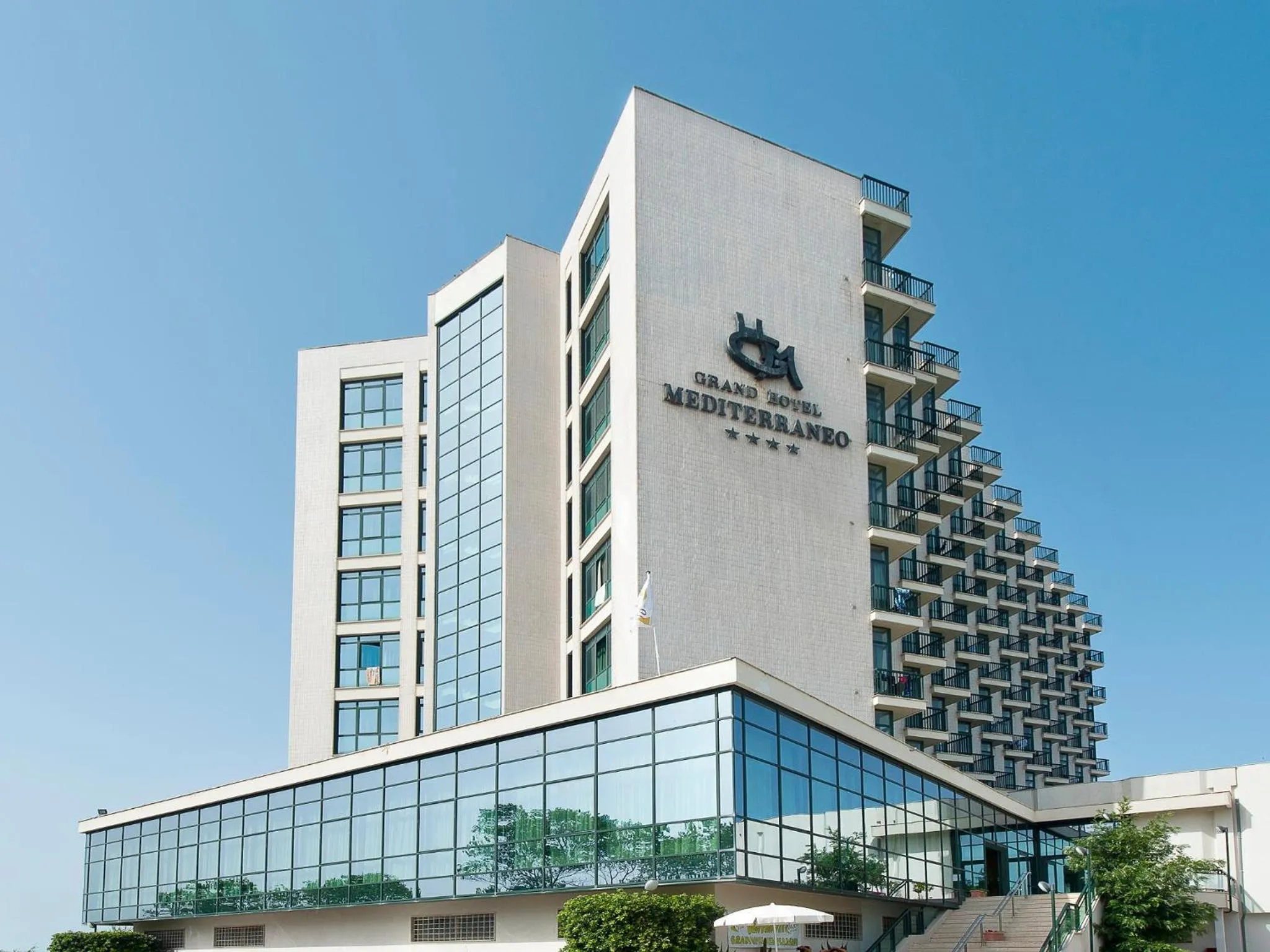 Facade/entrance in Club Esse Mediterraneo