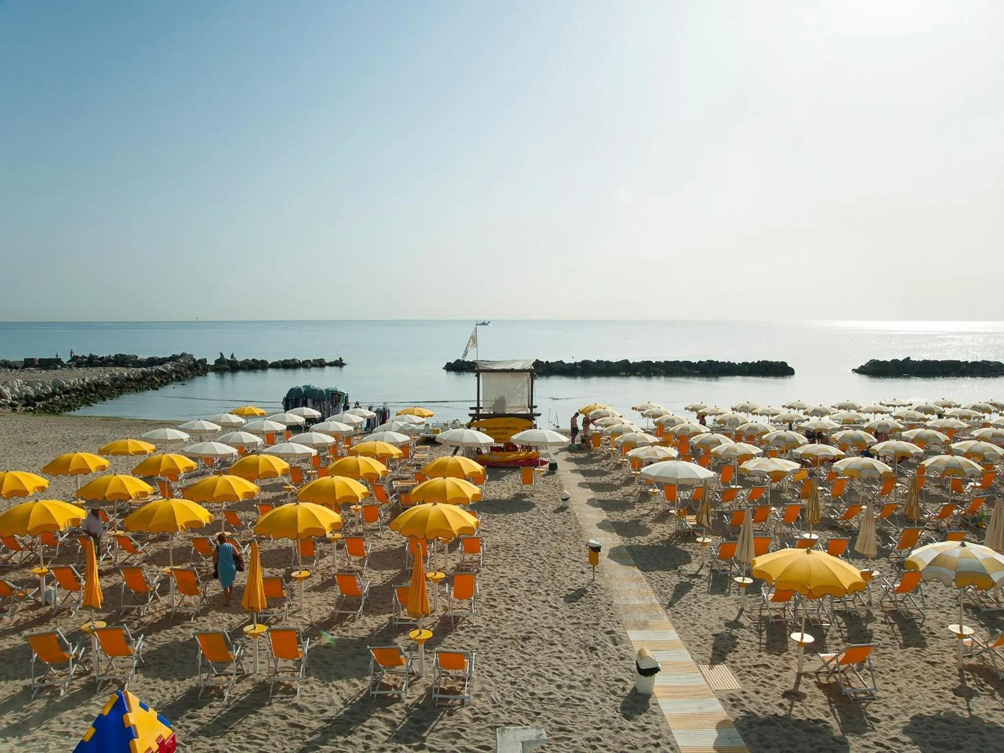 Beach in Club Esse Mediterraneo
