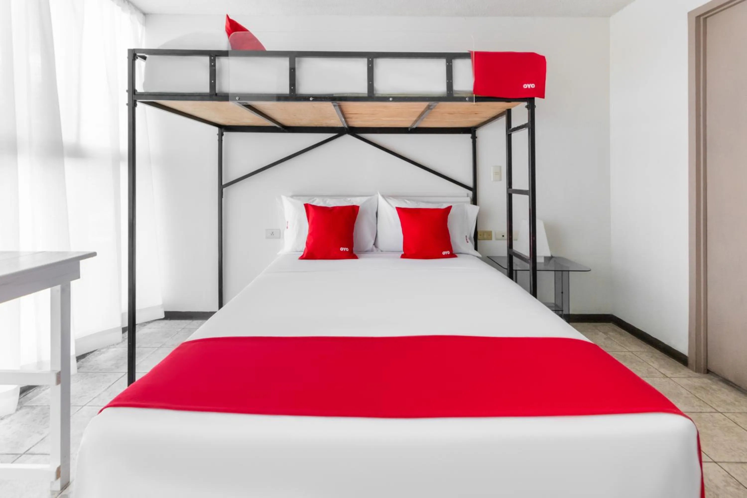 Bedroom in OYO Hotel Del Llanito, Aguascalientes