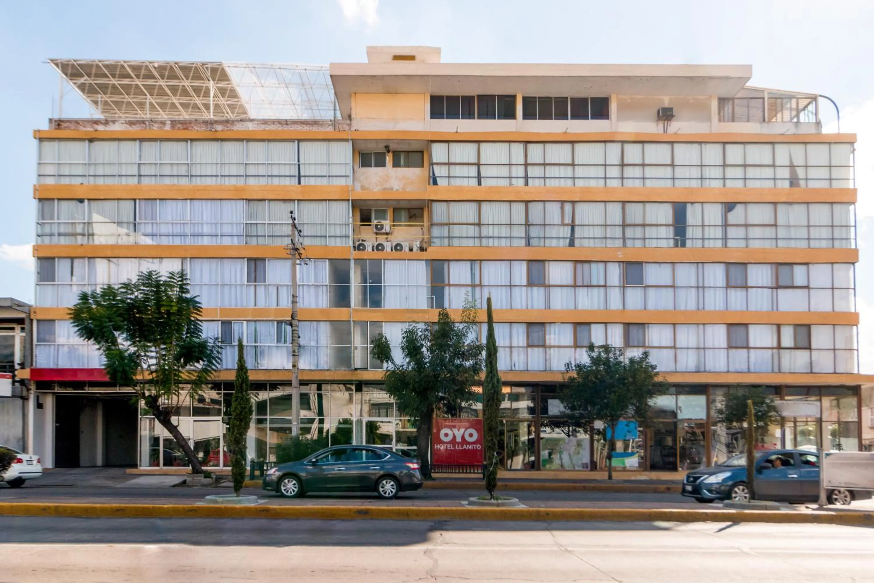 Facade/entrance, Property Building in OYO Hotel Del Llanito, Aguascalientes