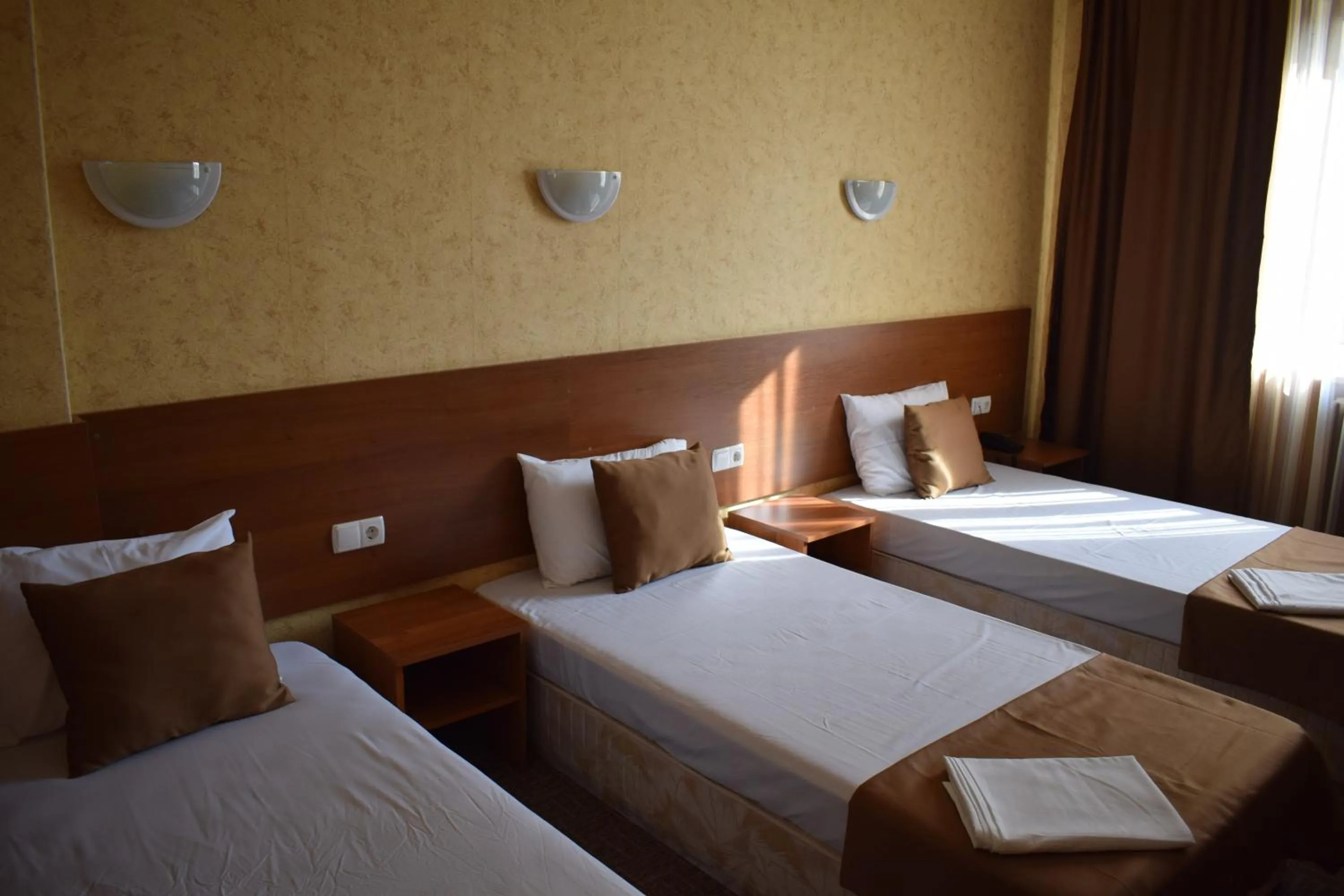 Bed in Slavyanska Beseda Hotel