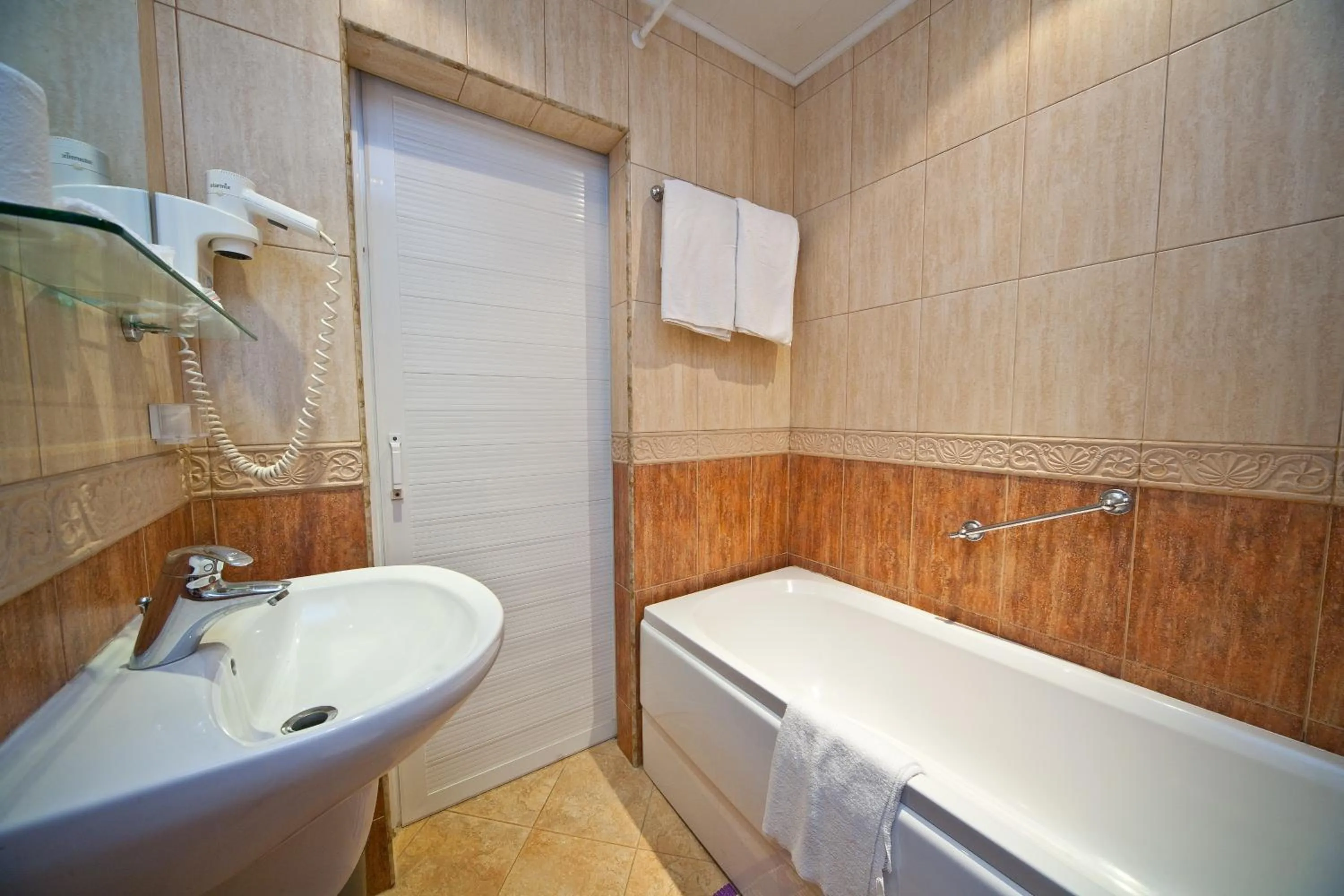 Bathroom in Slavyanska Beseda Hotel