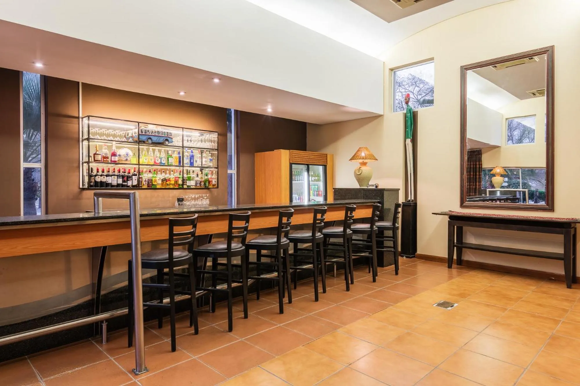 Lounge or bar in Protea Hotel by Marriott Ondangwa
