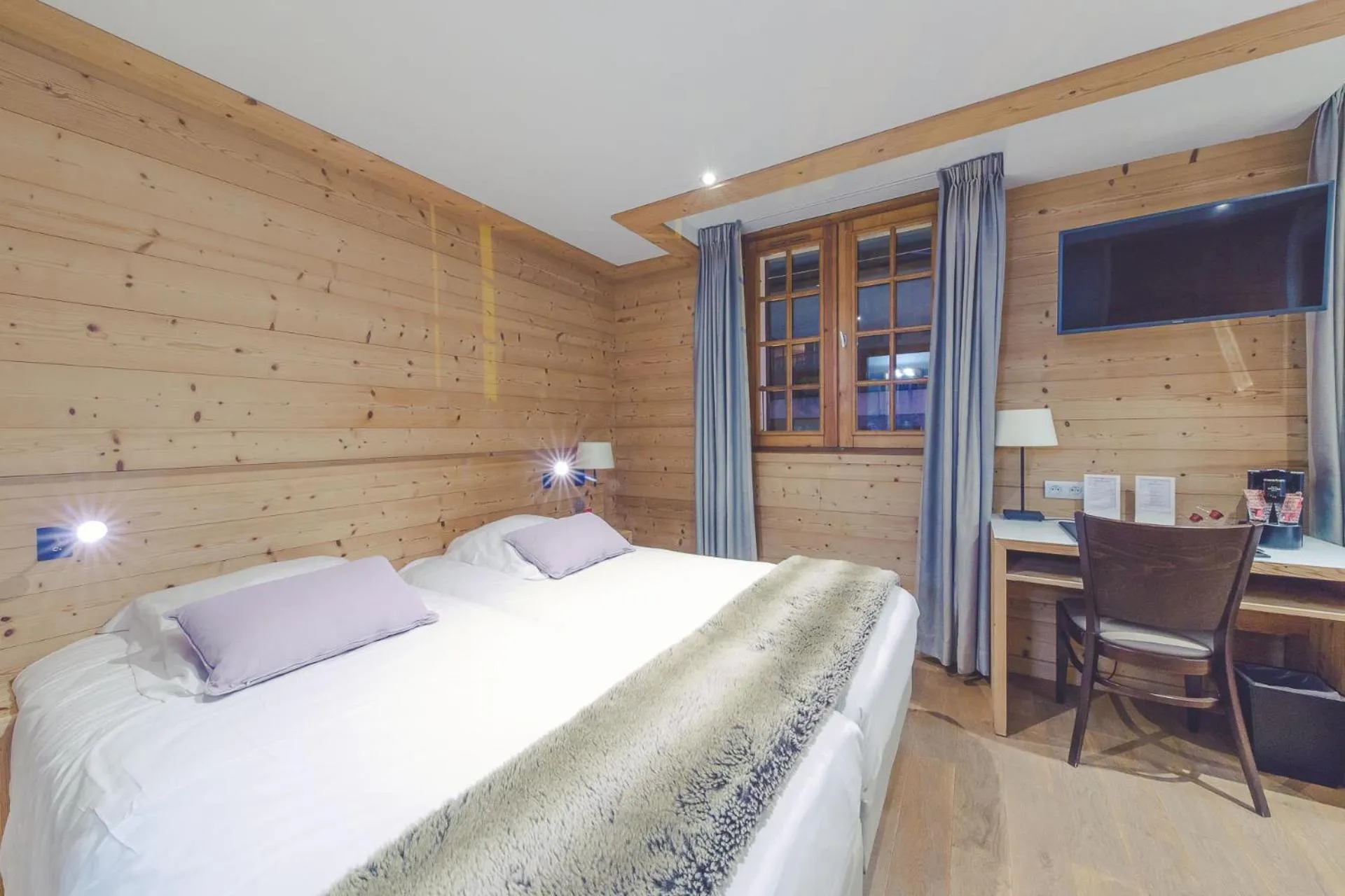 Bed in Fleur De Neige Châtel