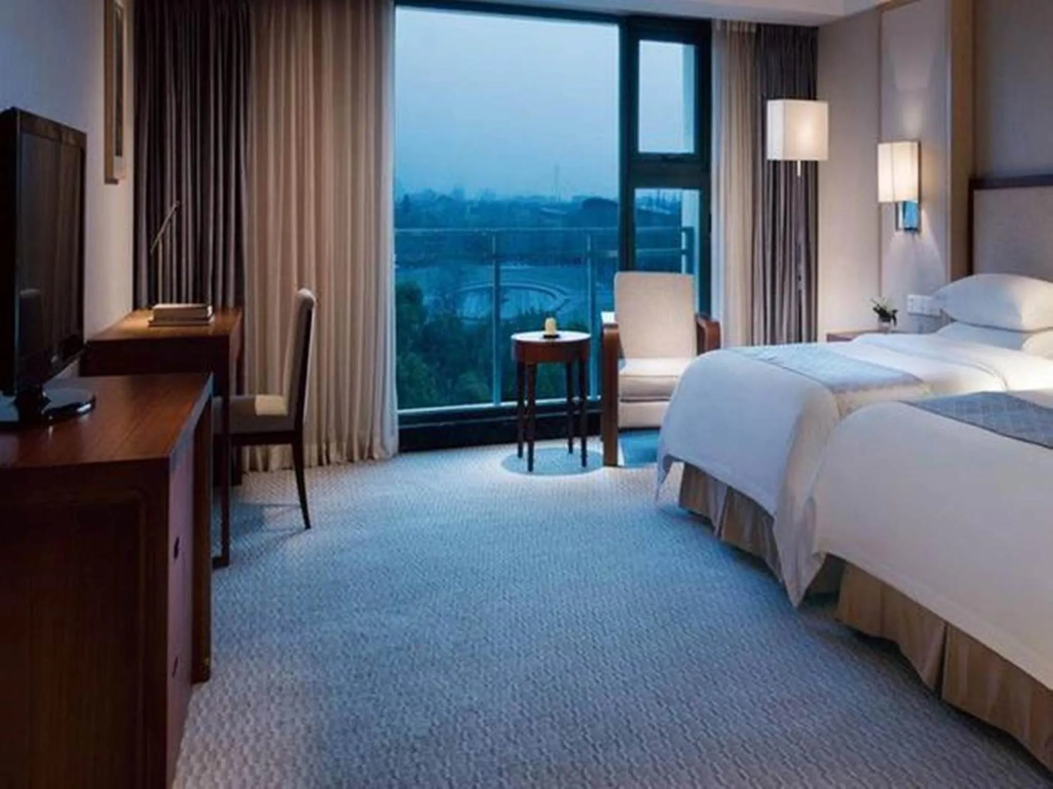 Bedroom in Nanjing Riverside Hote