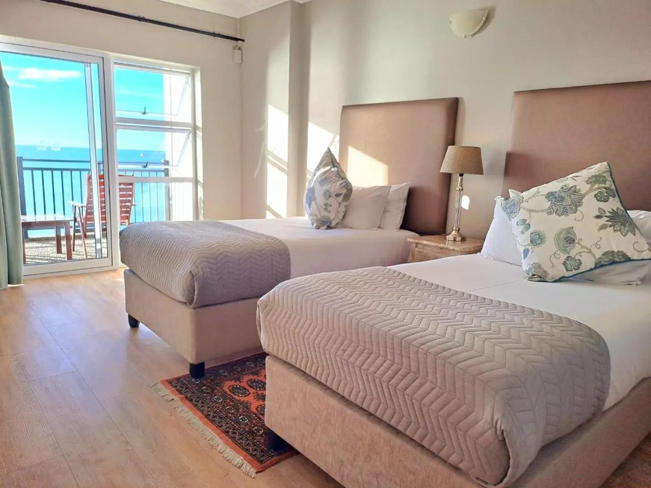 Bed in Diaz Hotel and Resort