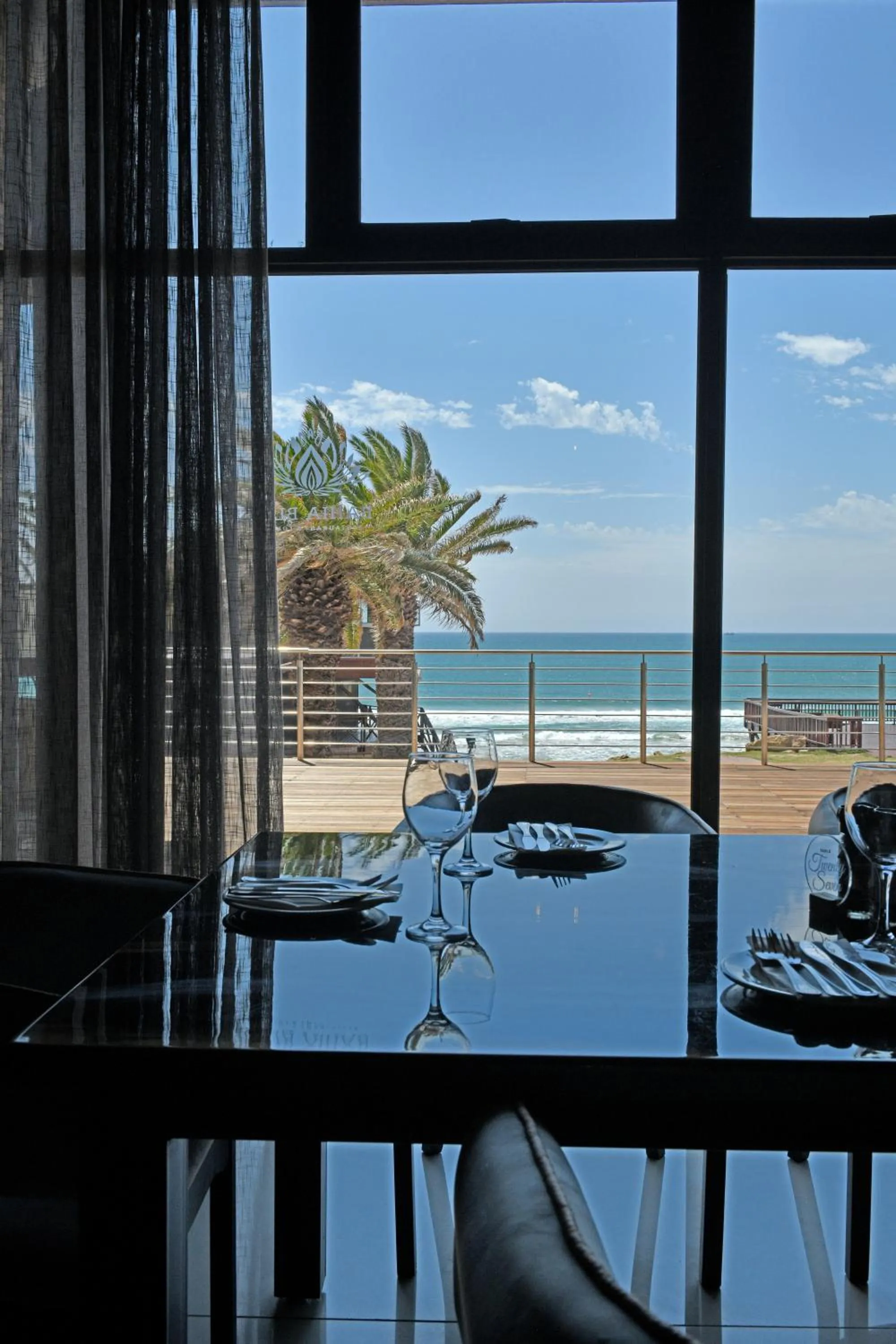 Restaurant/places to eat in Diaz Hotel and Resort